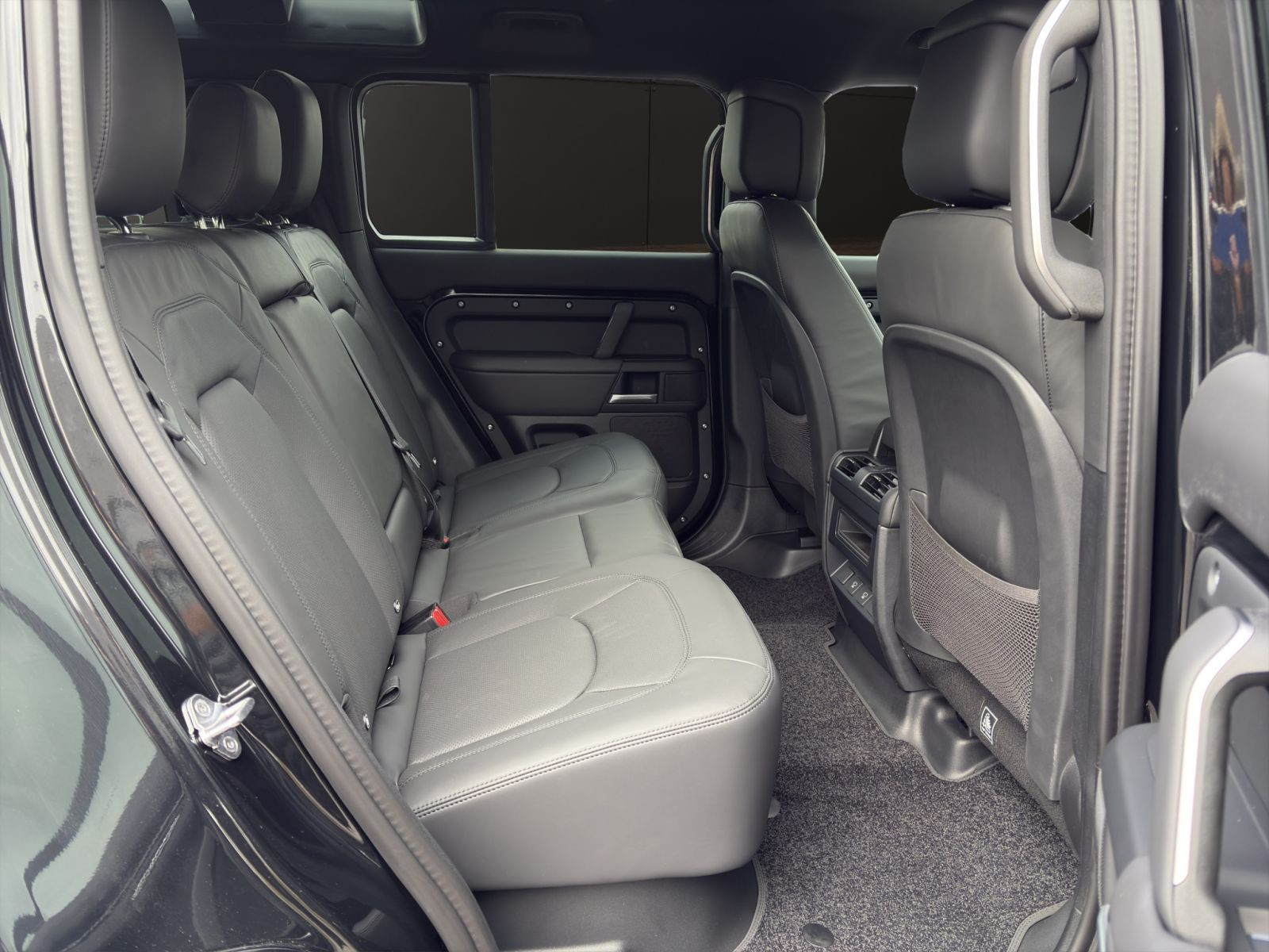 Land Rover - Defender_8