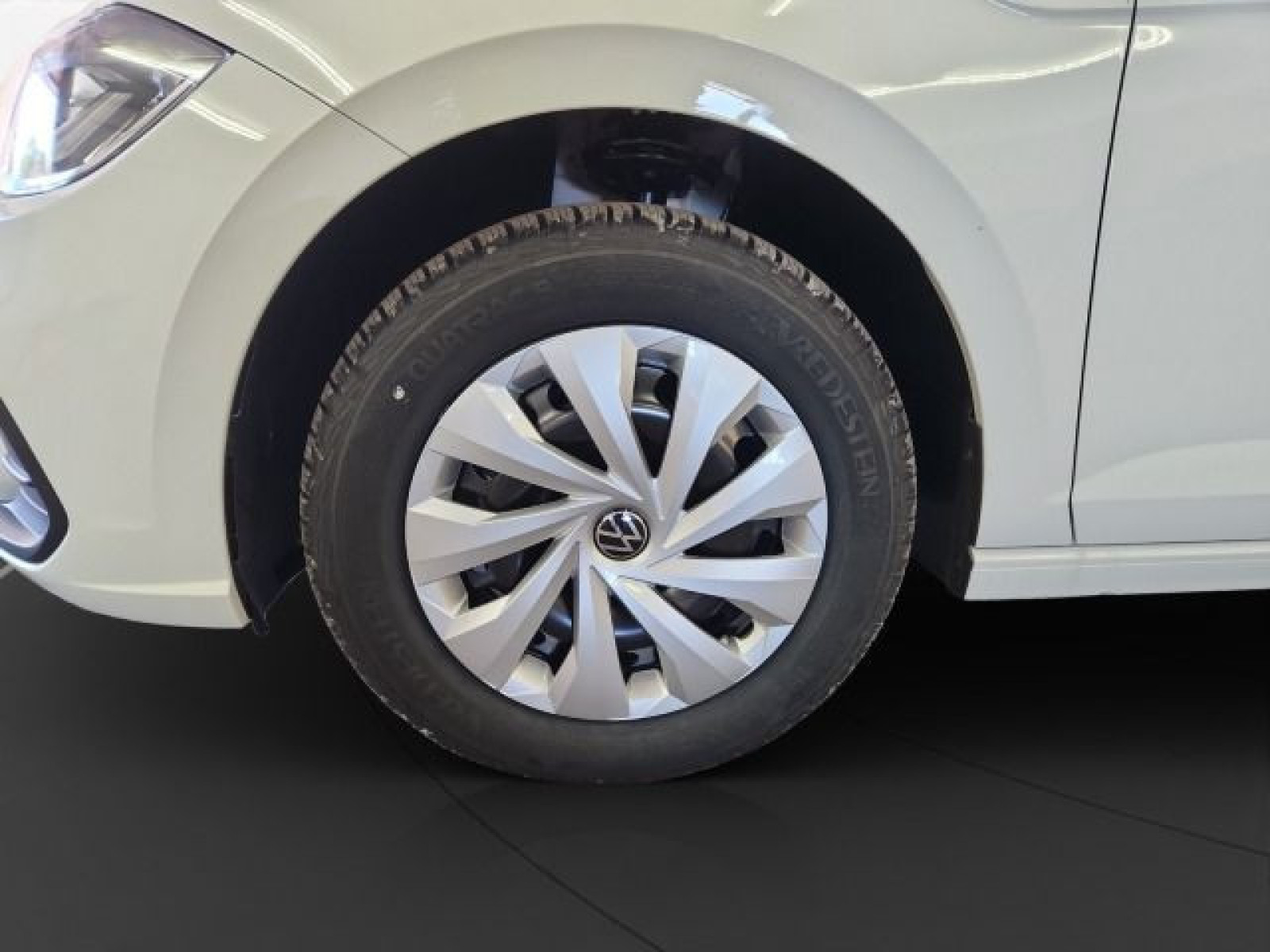 Volkswagen - Polo_8