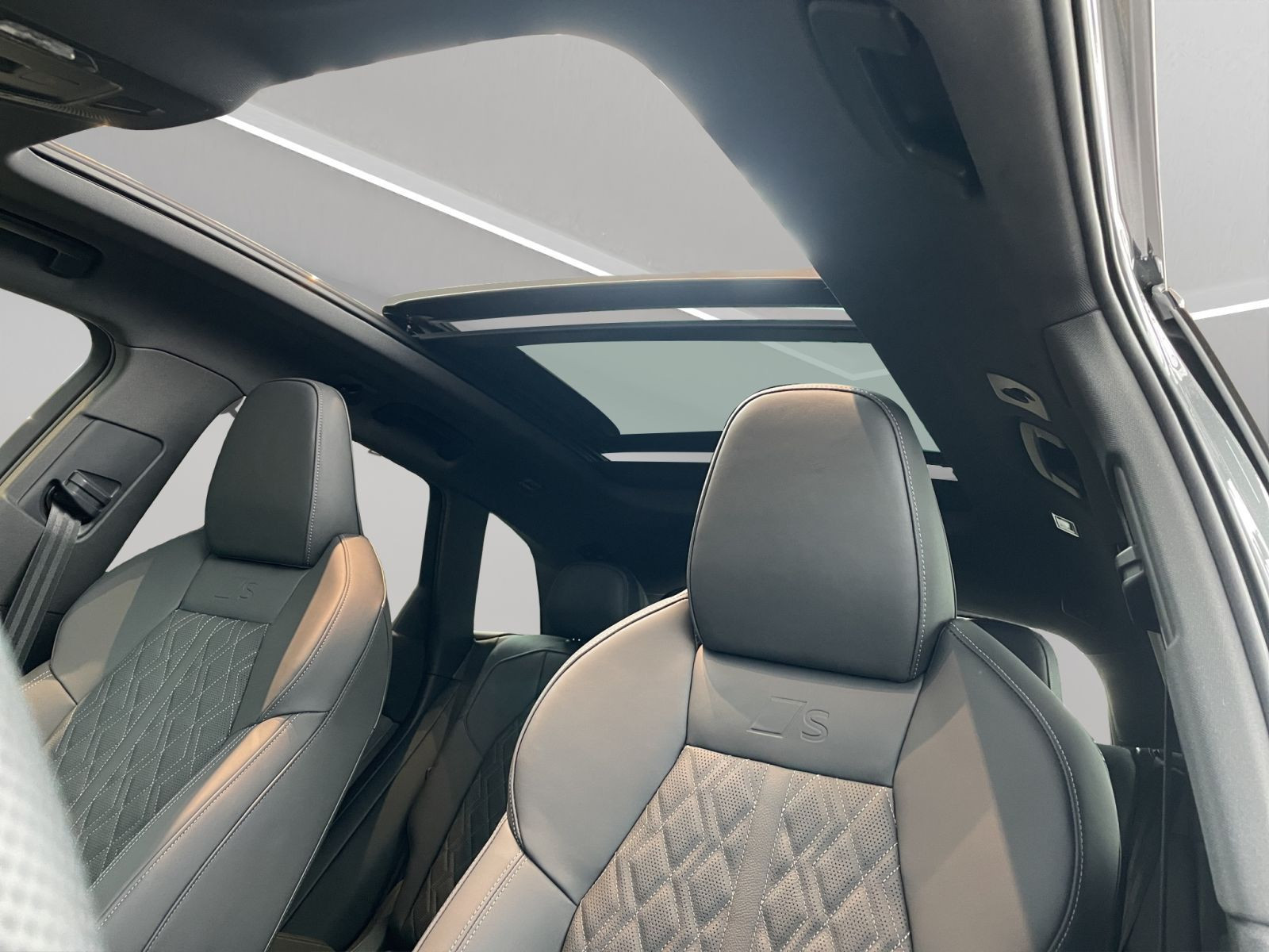 Audi - SQ5_22