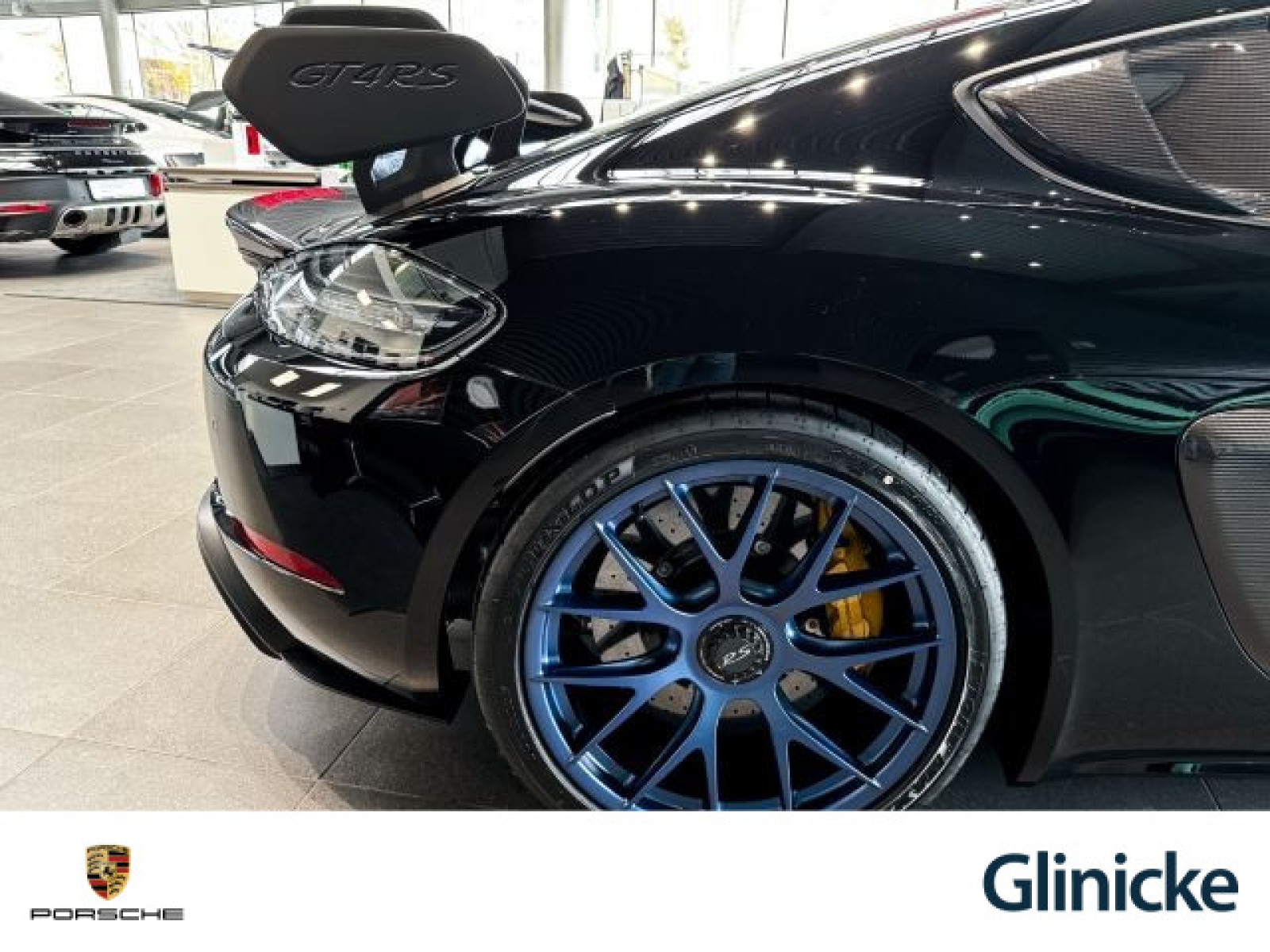 Porsche - Cayman_36