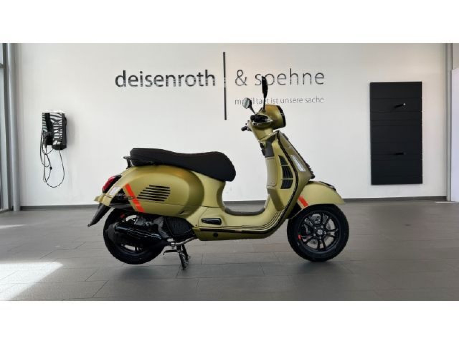 Piaggio - _4