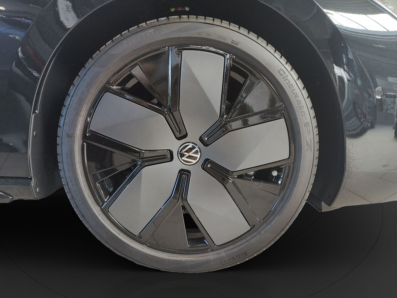 Volkswagen - Passat_14