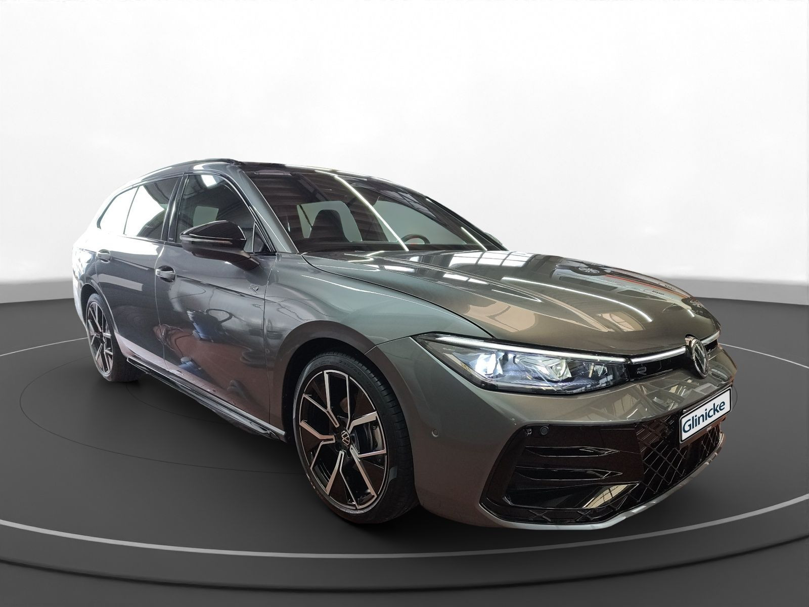Volkswagen - Passat Variant_15