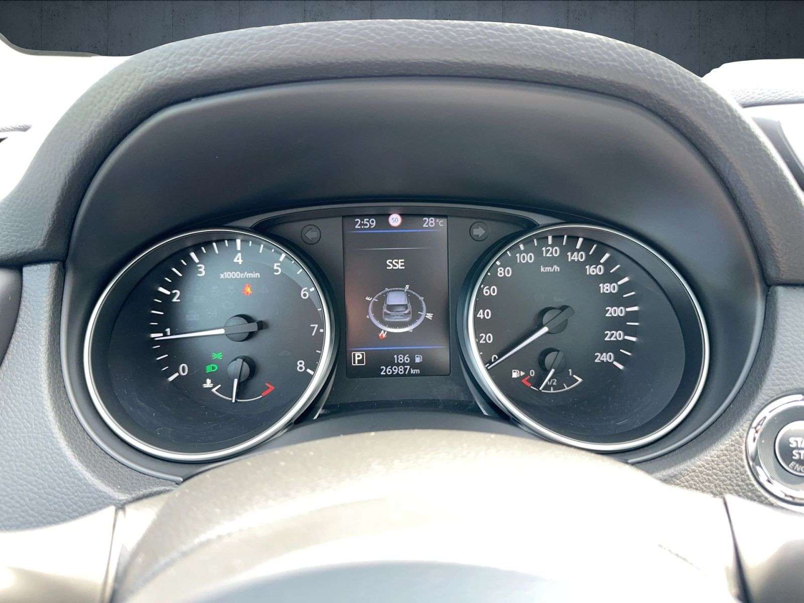 Nissan - Qashqai_10