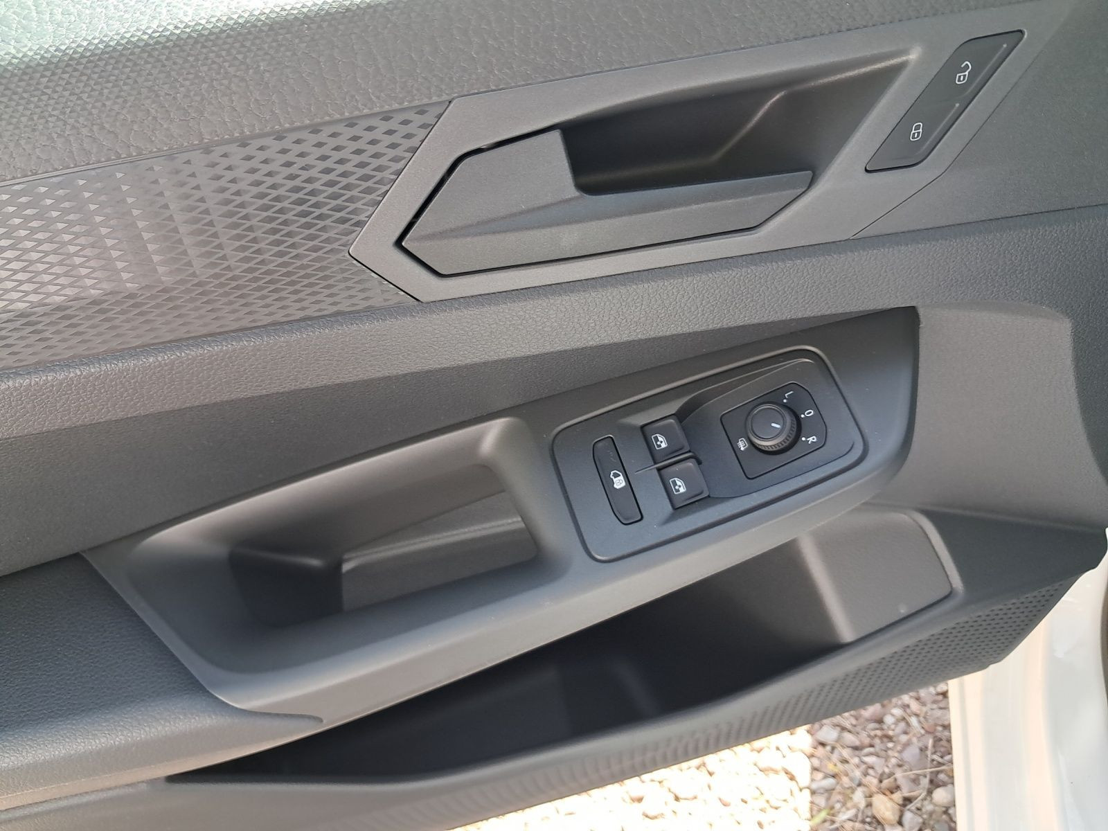 Volkswagen - Caddy Cargo_16