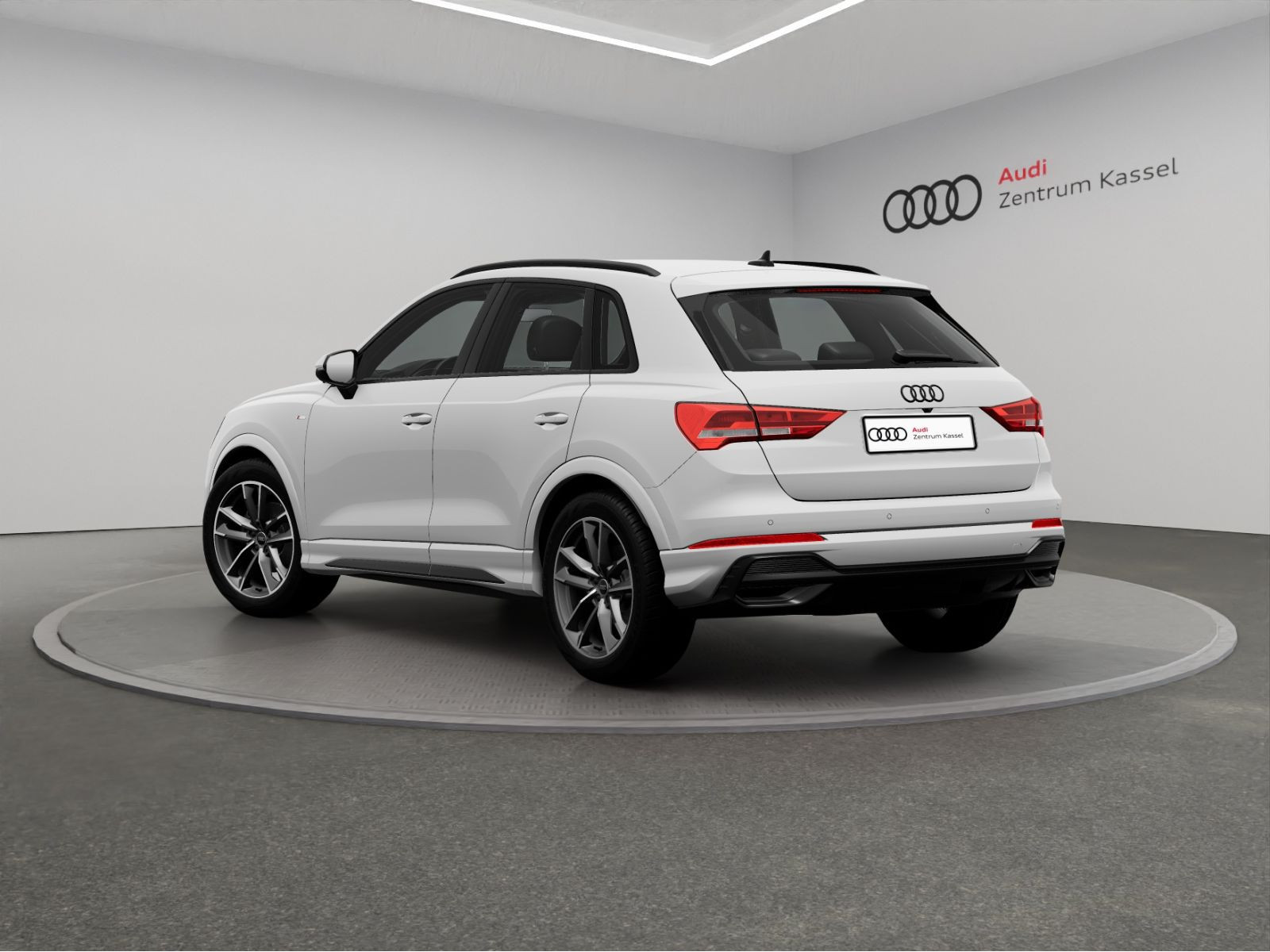Audi - Q3_5