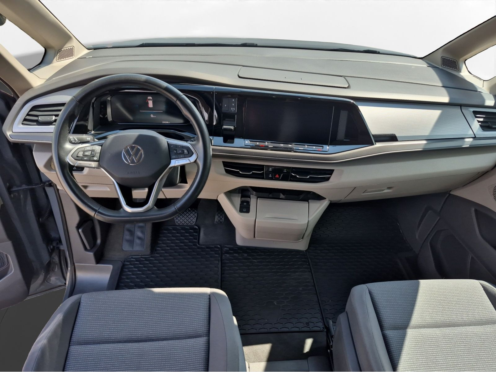 Volkswagen - Multivan_4