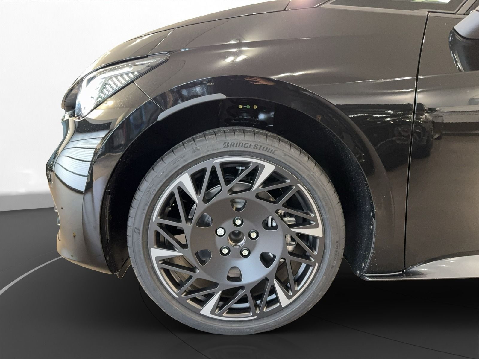 Cupra - Born_8