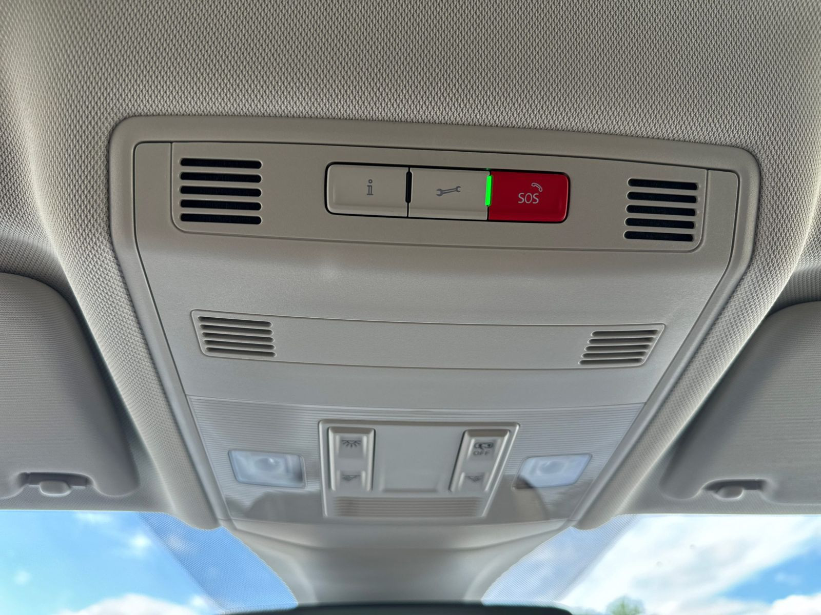 Volkswagen - T-Cross_21