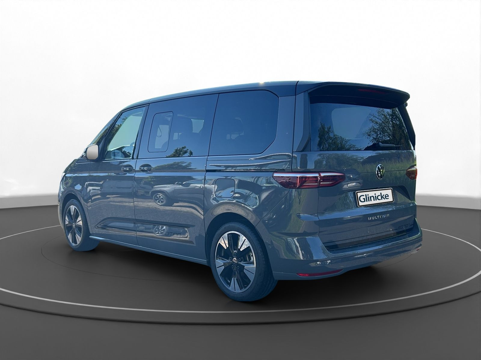 Volkswagen - Multivan_8