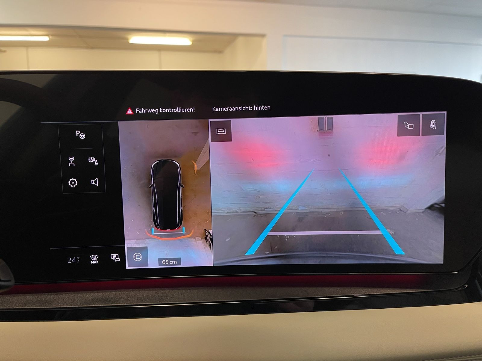 Audi - Q6 SUV e-tron_25