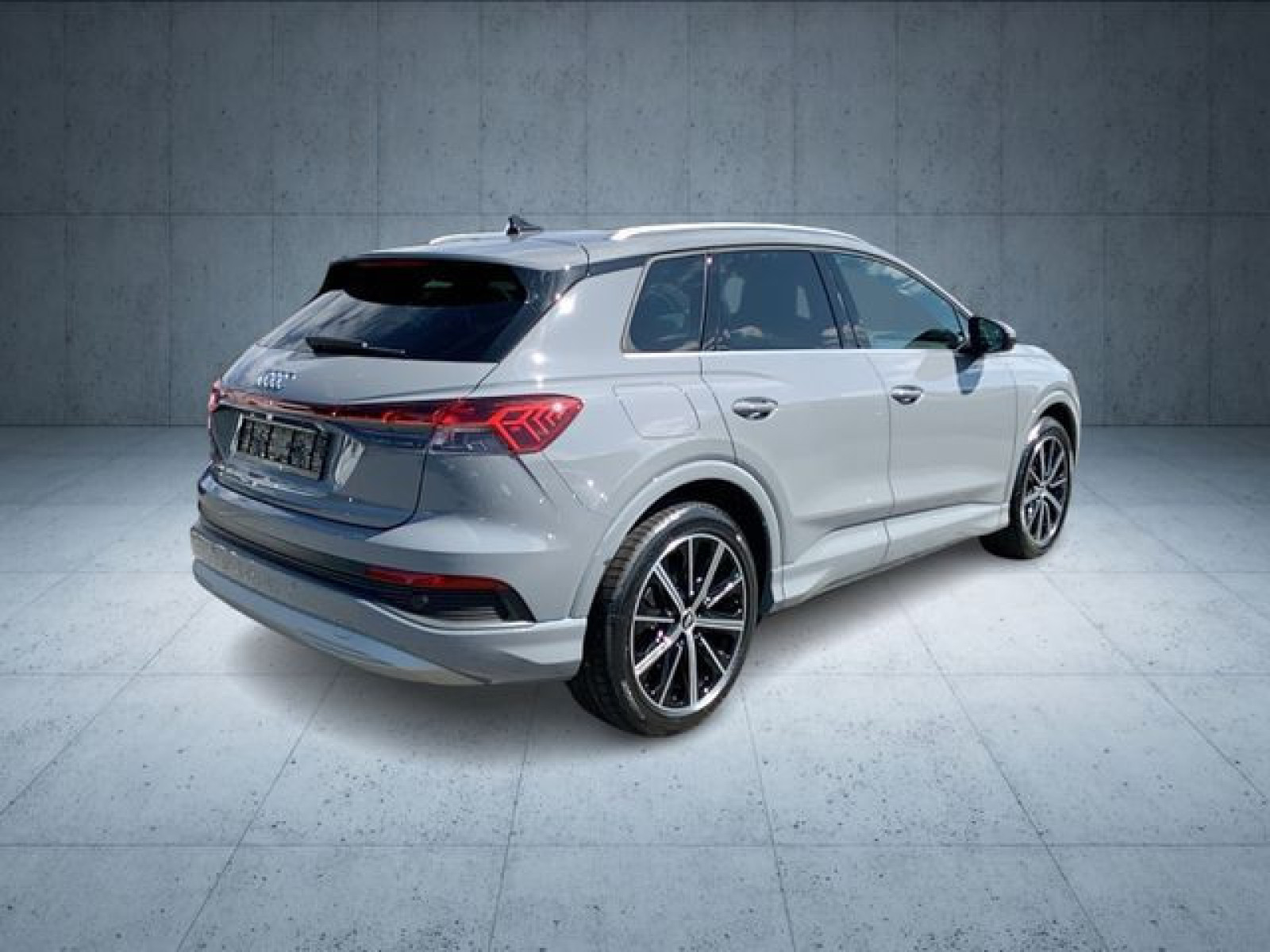 Audi - Q4 e-tron_8