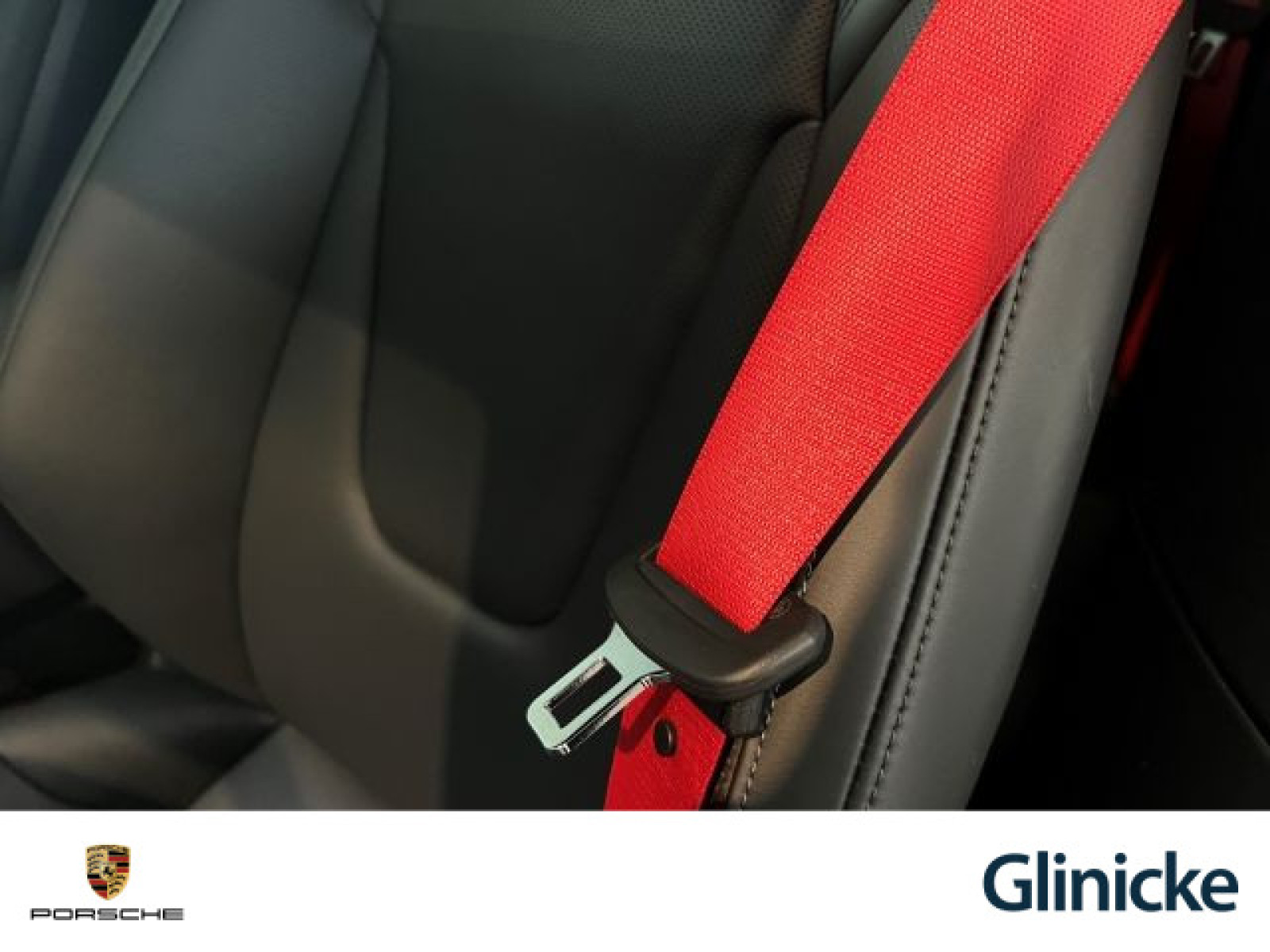 Porsche - 992_31 Porsche - 992_31