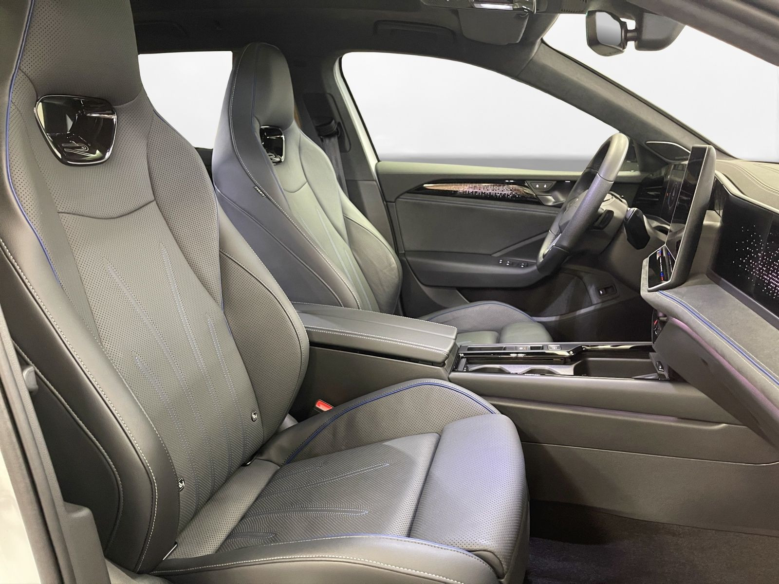 Volkswagen - Passat Variant_18