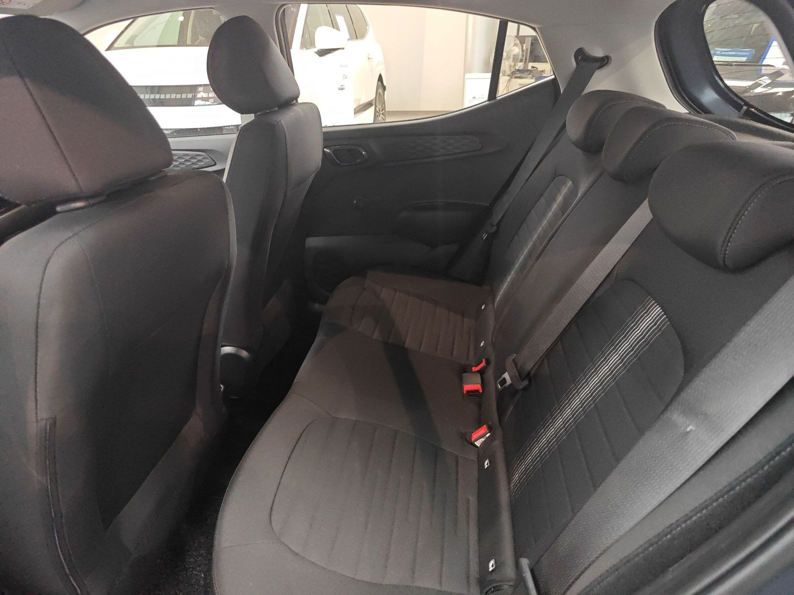 Hyundai - i10_9