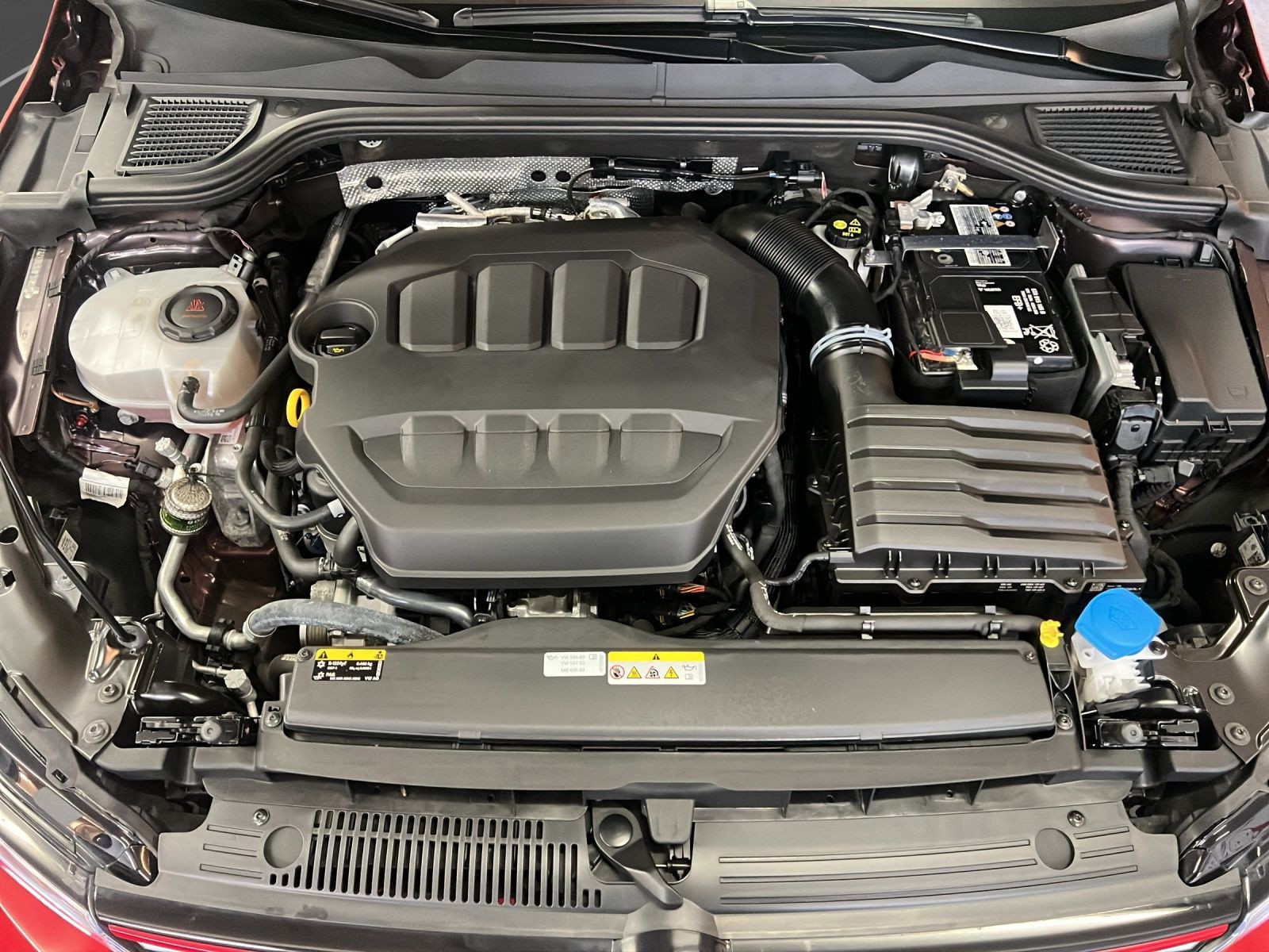 Volkswagen - Golf GTI_23