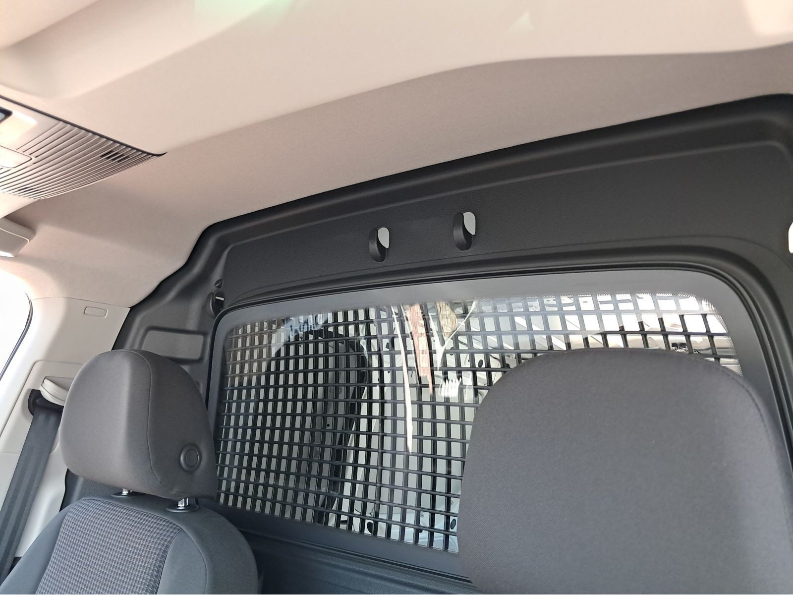 Volkswagen - Caddy Cargo_8