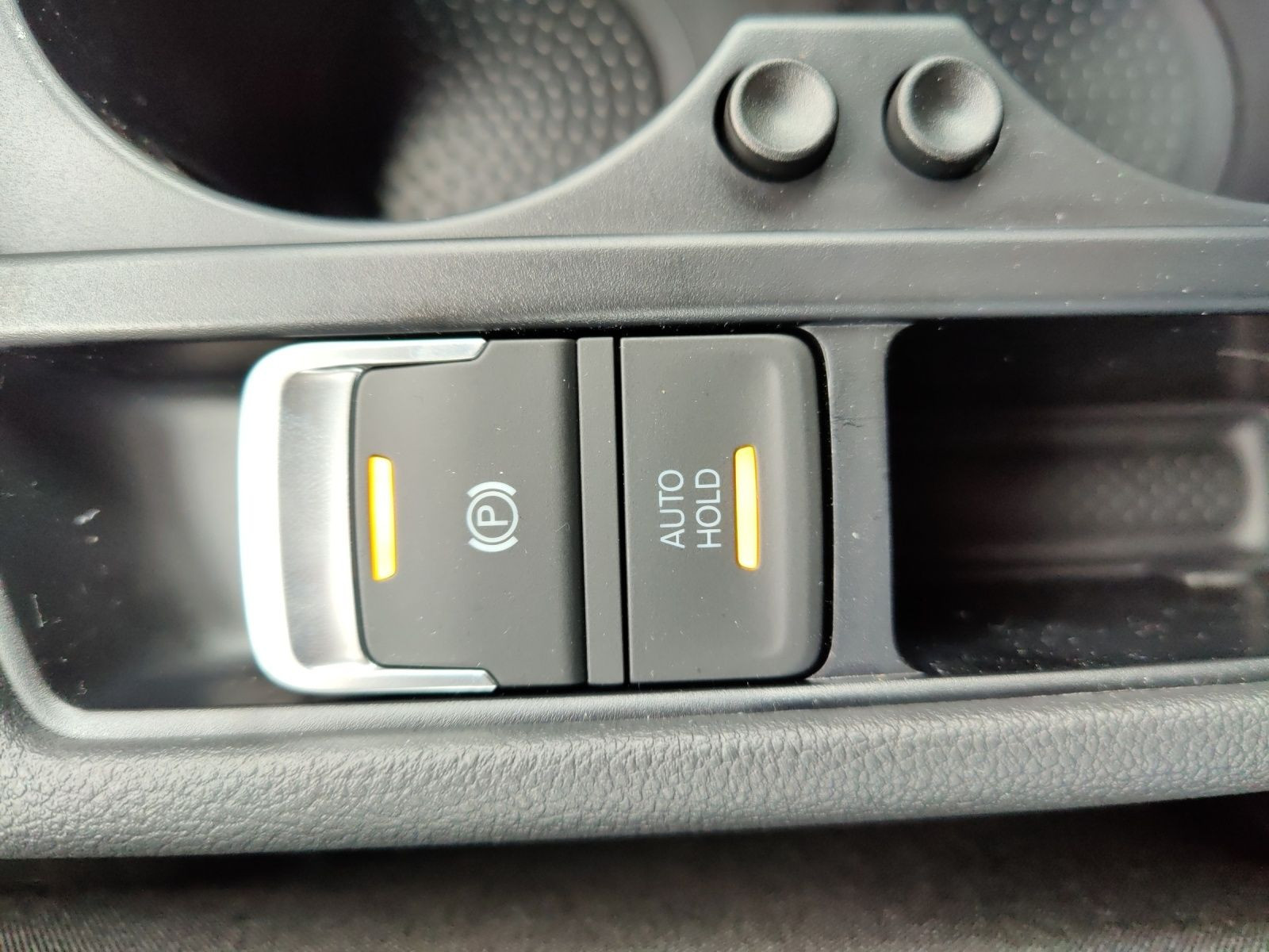 Volkswagen - Touran_22