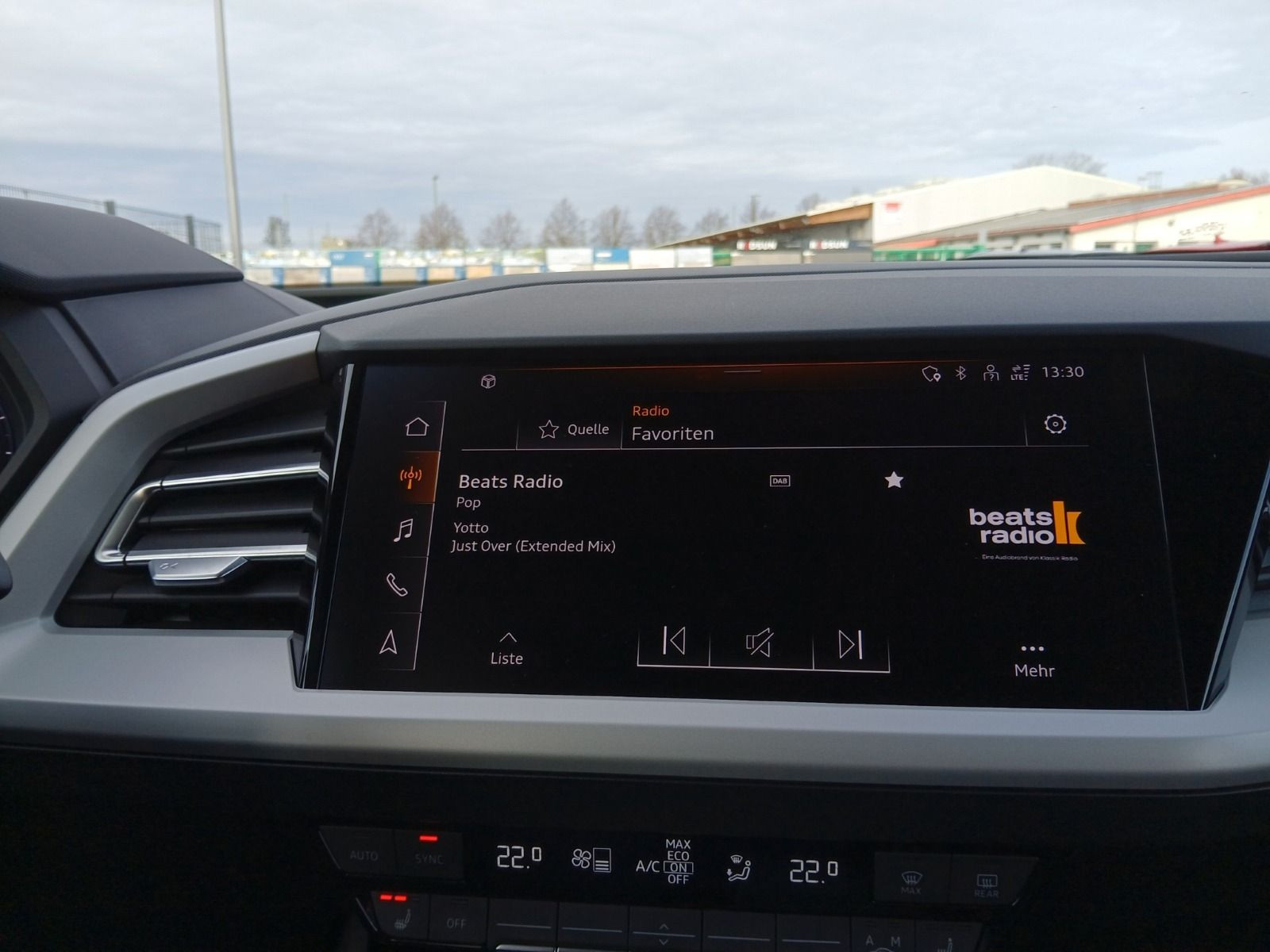 Audi - Q4_17