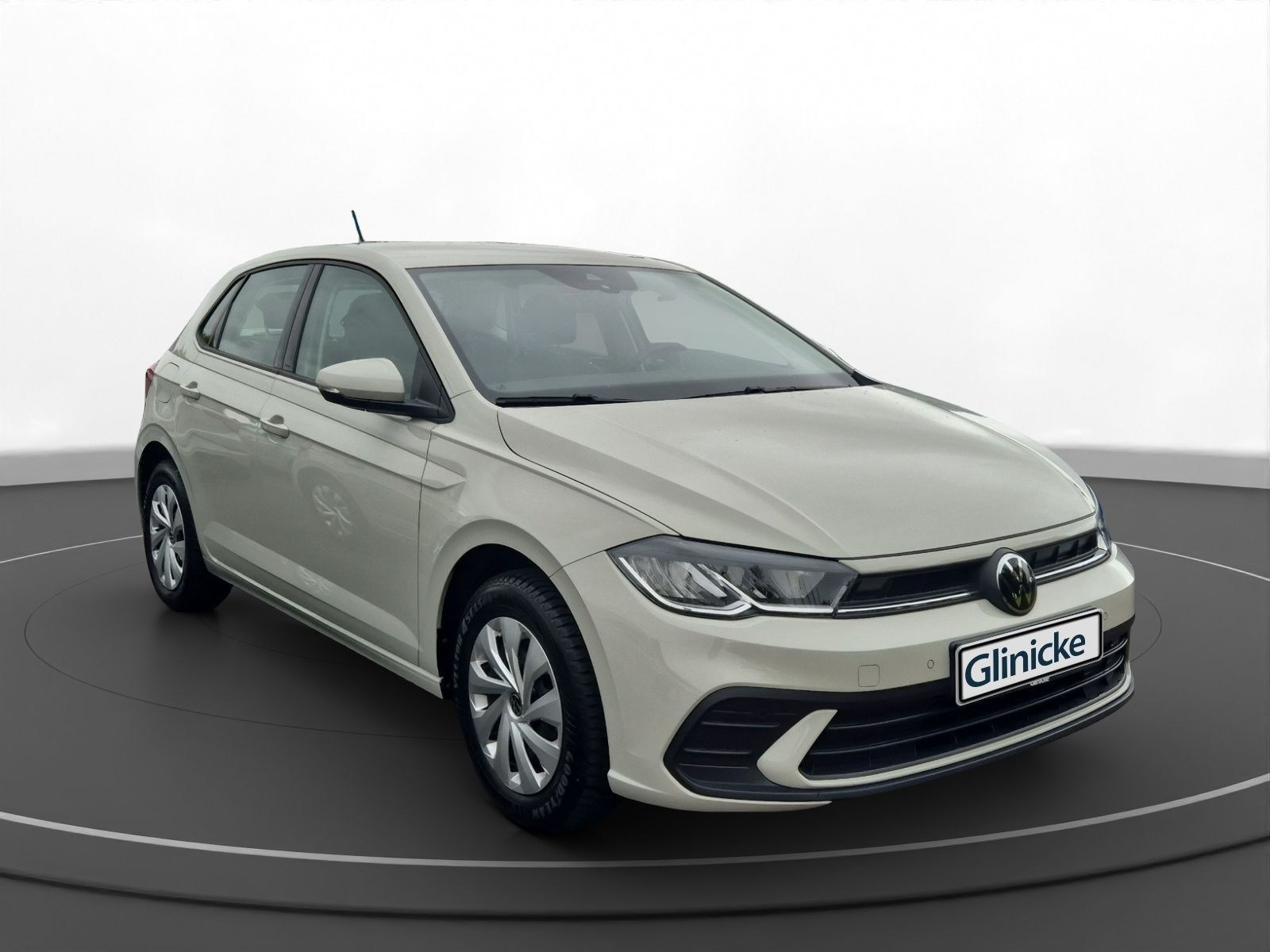 Volkswagen - Polo_14