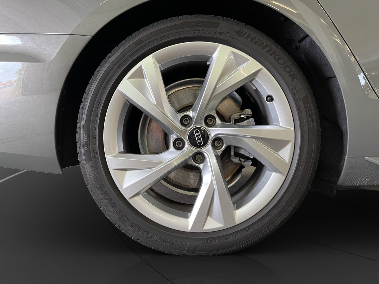 Audi - A4 Avant_15
