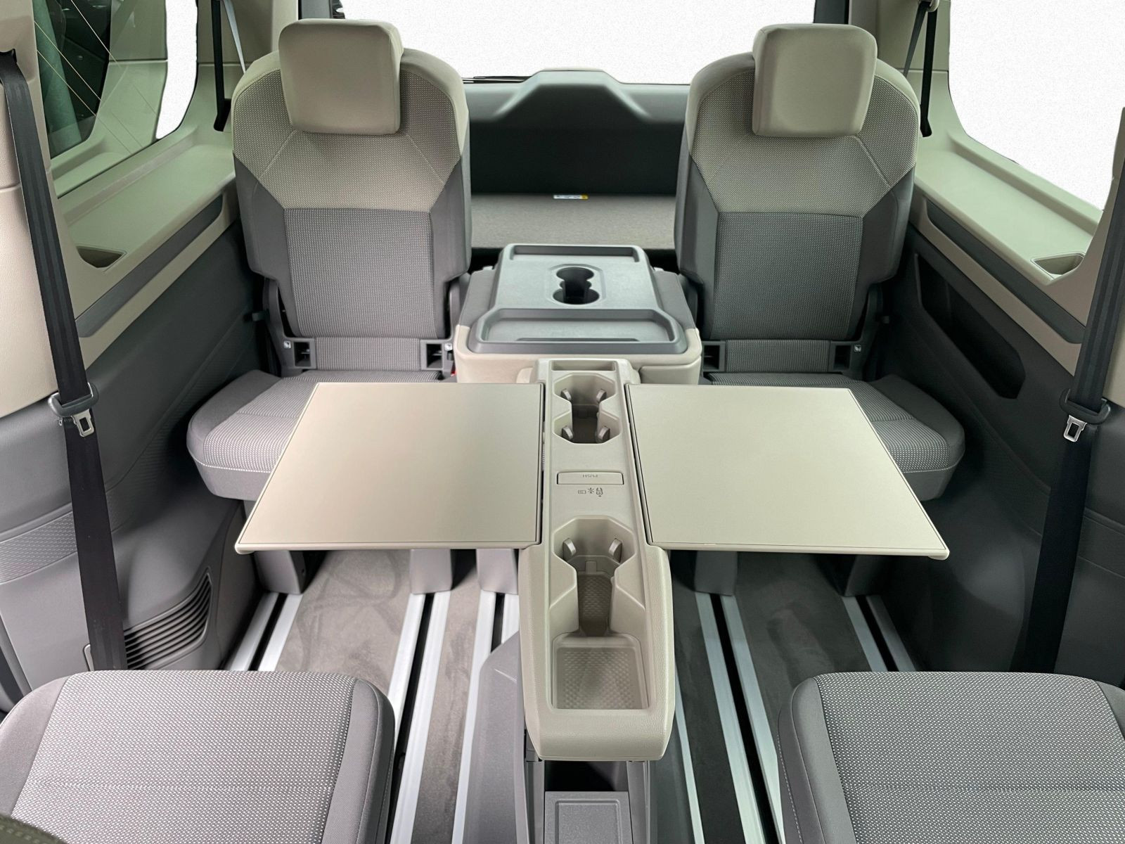 Volkswagen - Multivan_8