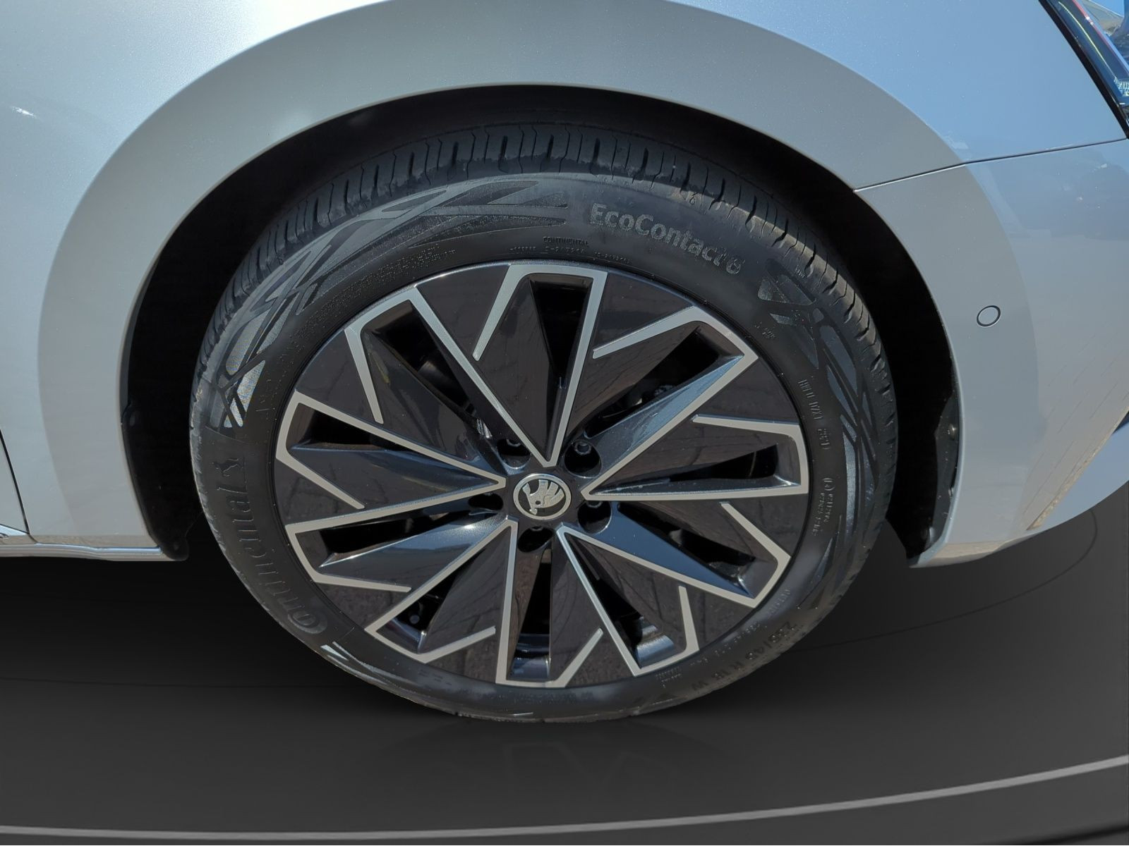 Škoda - Superb_12
