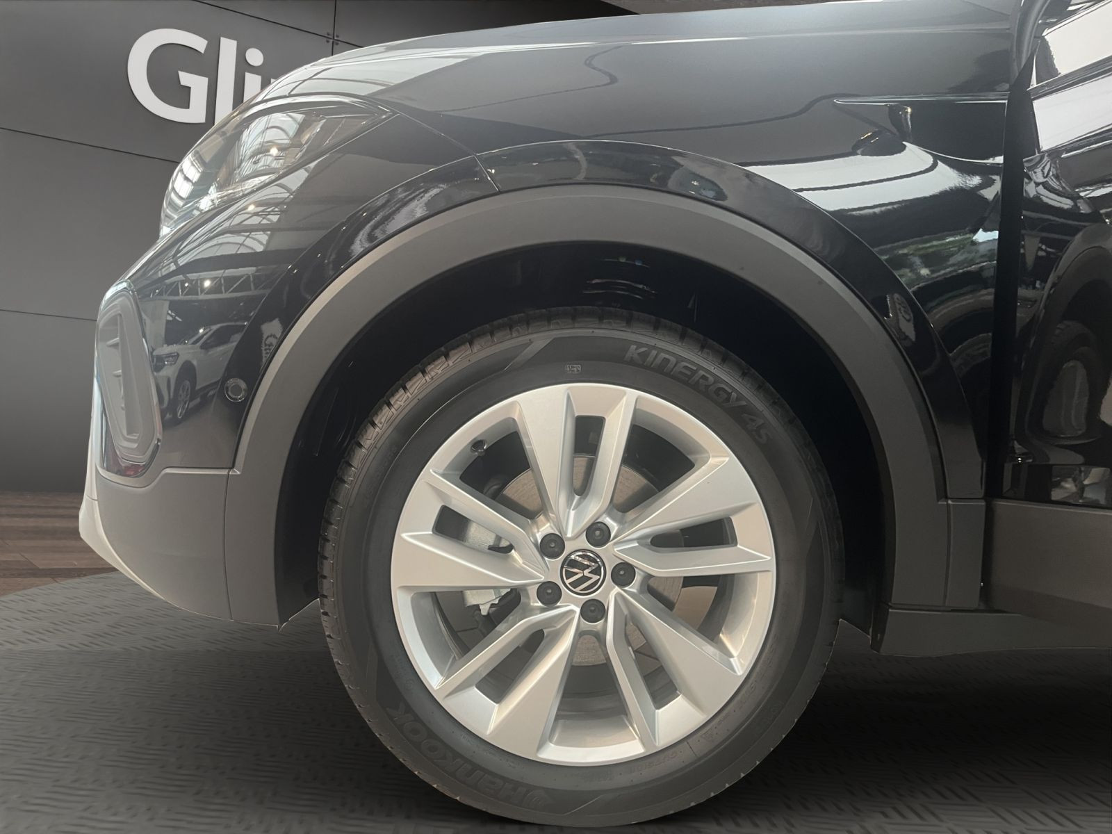 Volkswagen - T-Cross_11