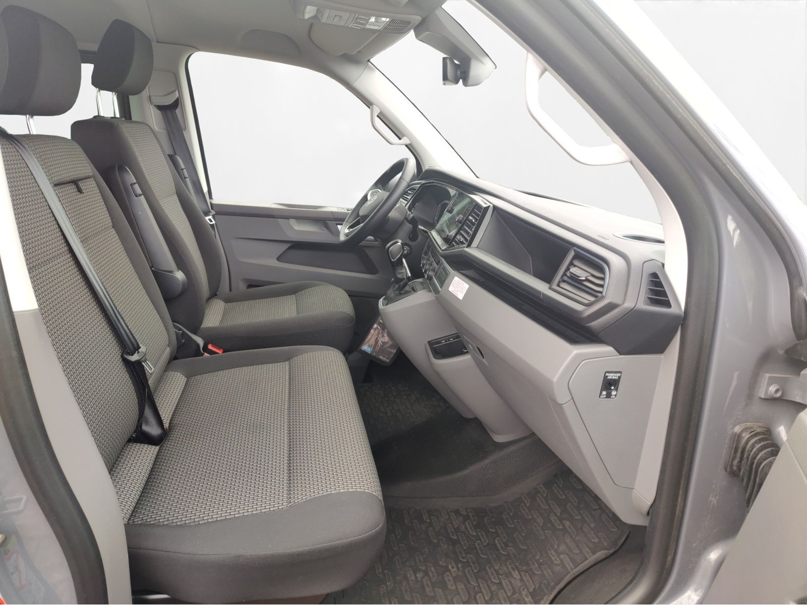 Volkswagen - T6.1 Caravelle_11