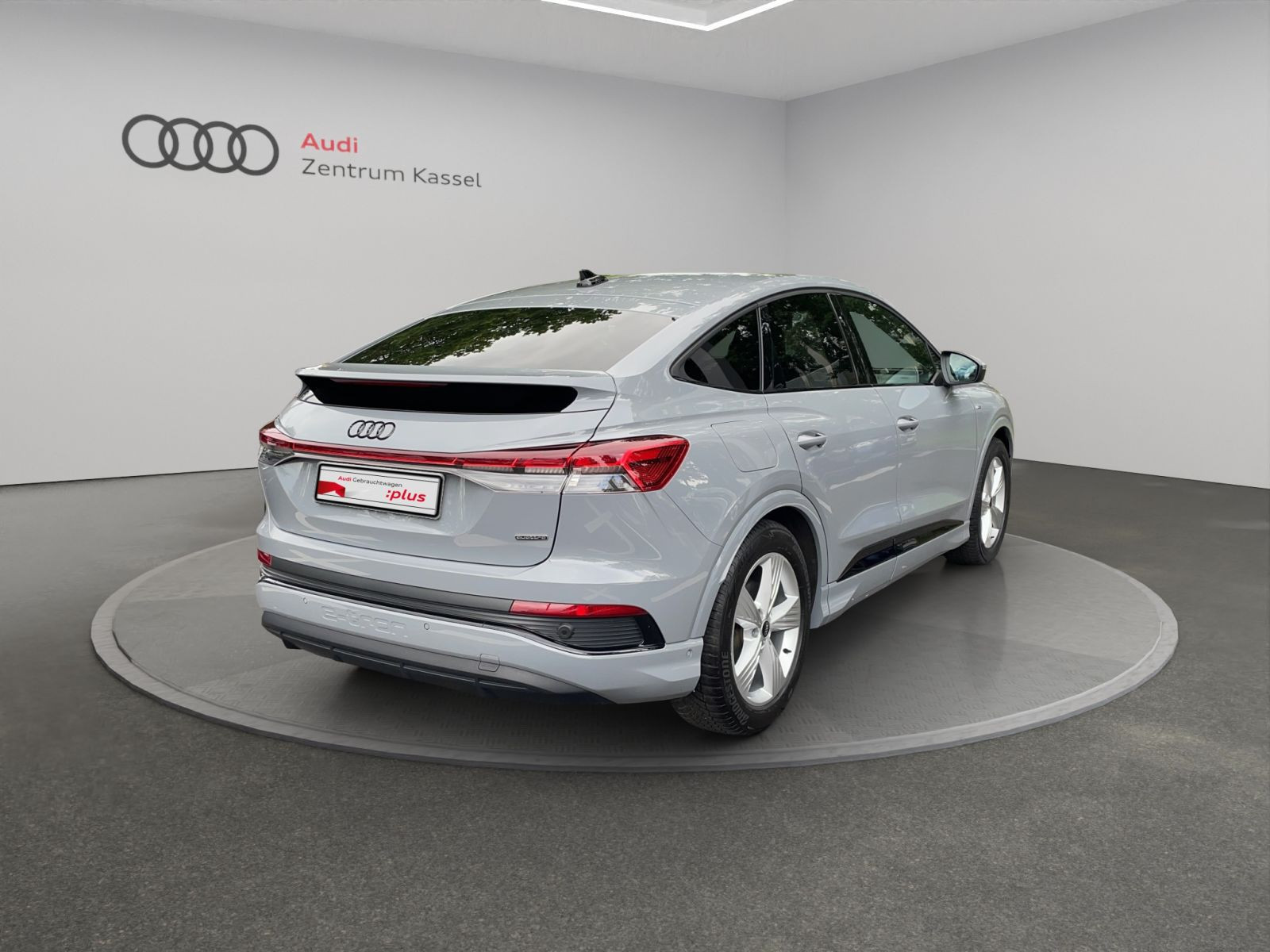 Audi - Q4 Sportback e-tron_7