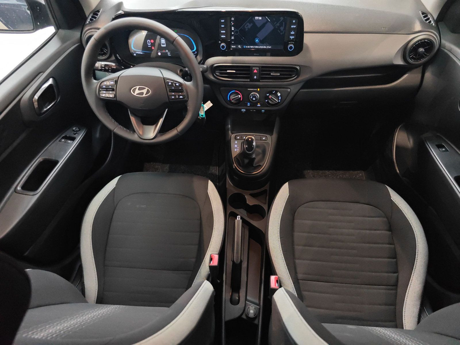 Hyundai - i10_10