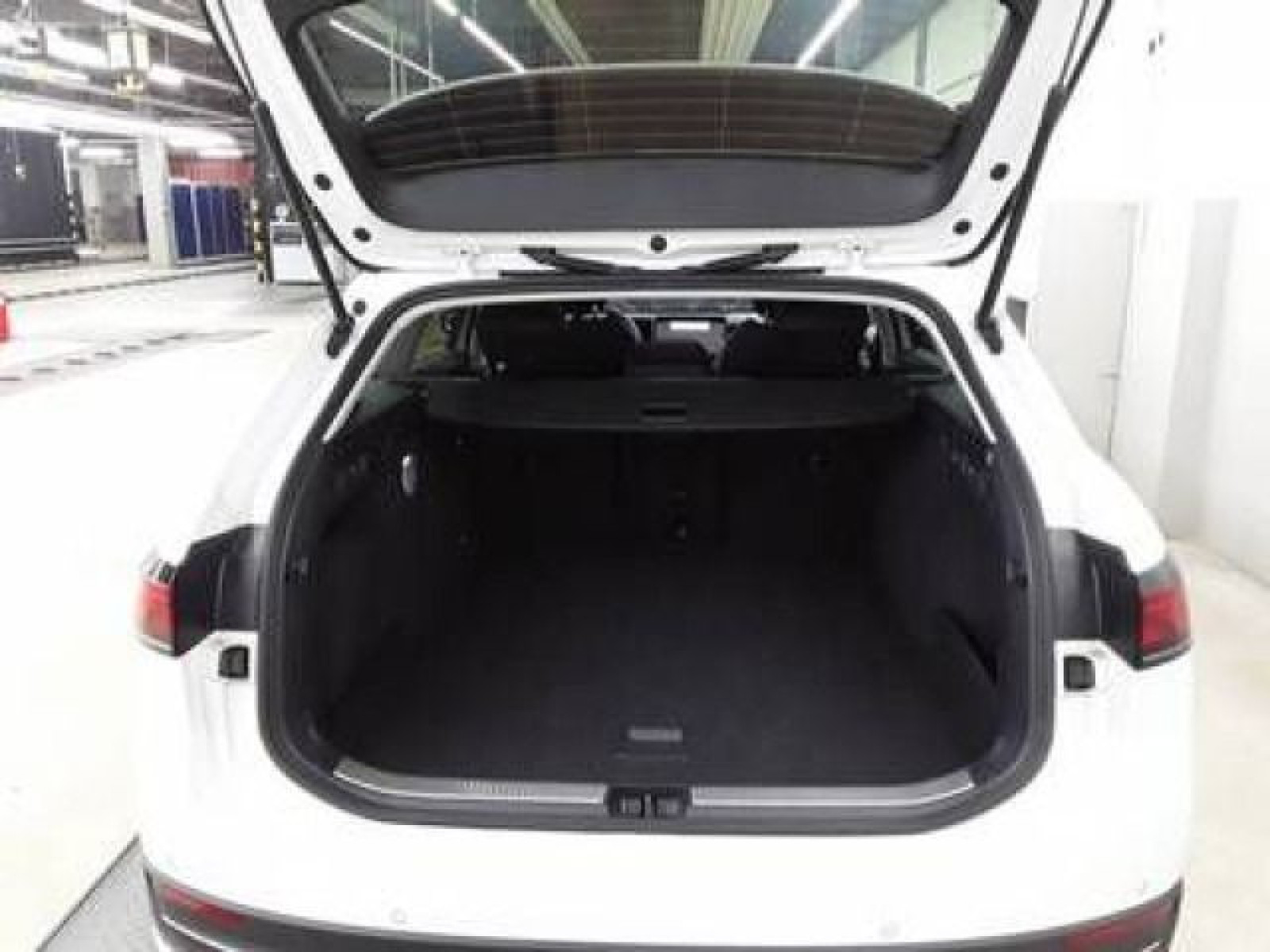 Volkswagen - Passat Variant_7