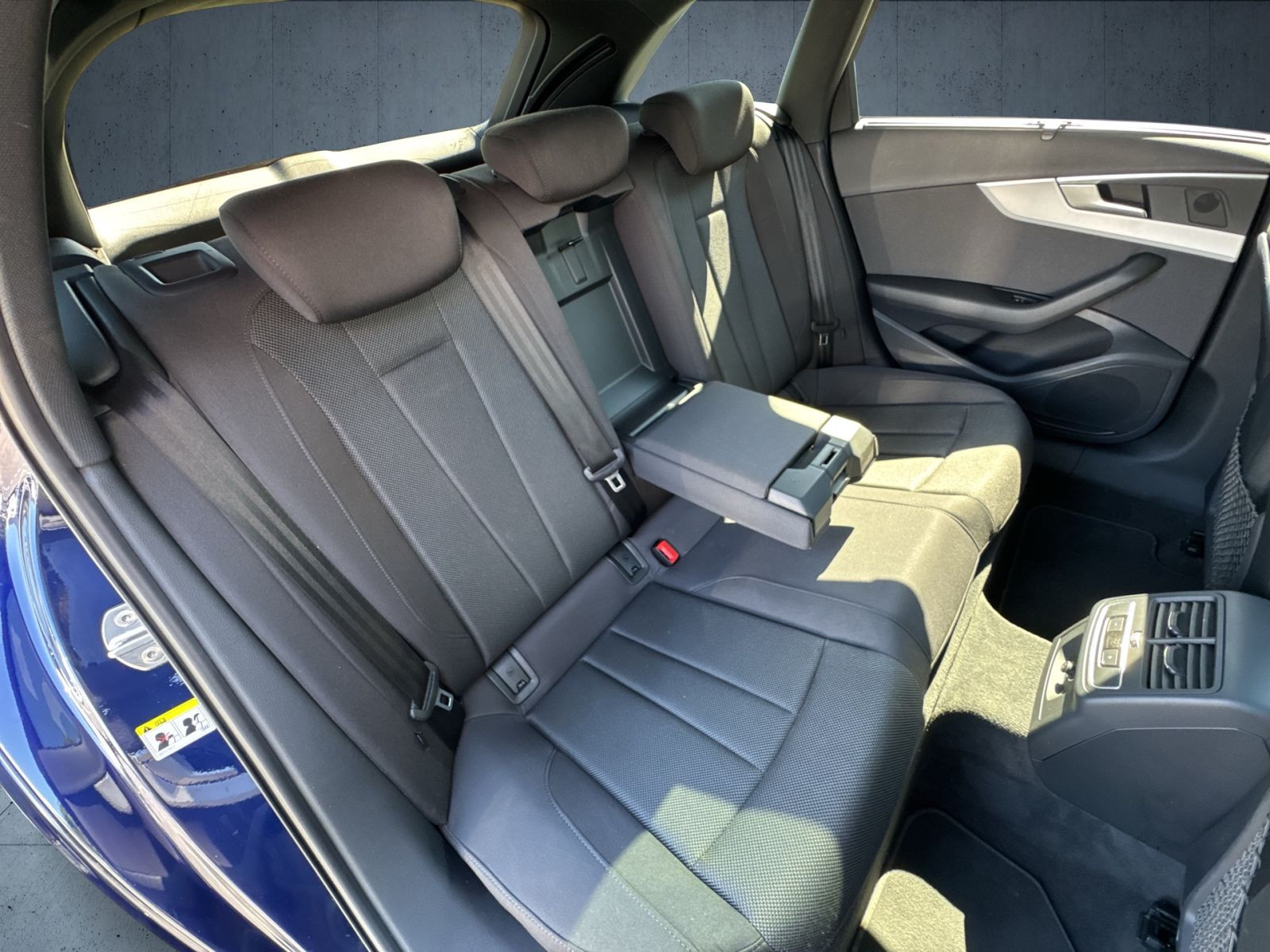 Audi - A4 Avant_19