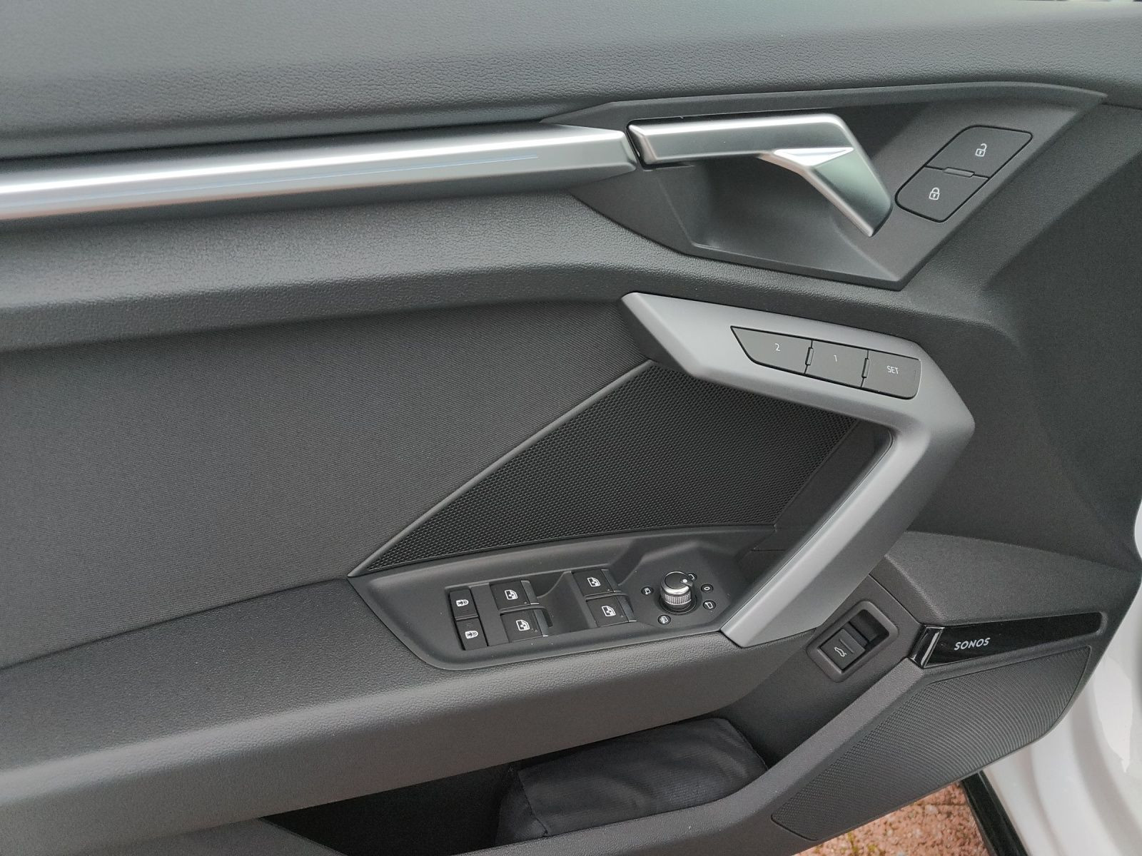 Audi - A3 Limousine_5