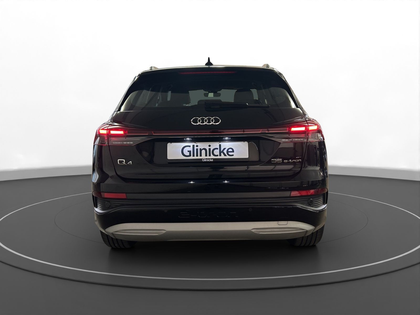 Audi - Q4 e-tron_5