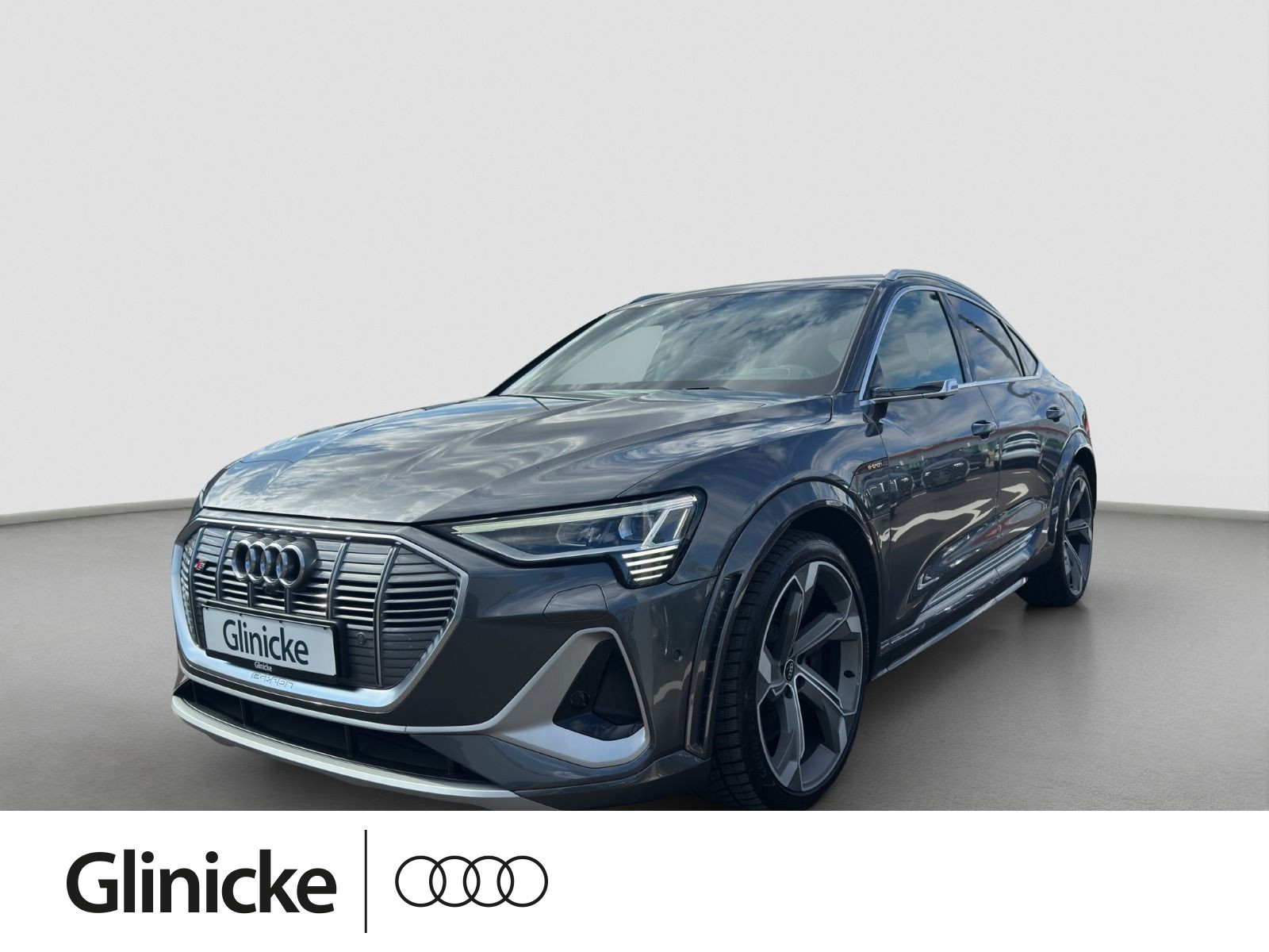 Audi - e-tron Sportback_1