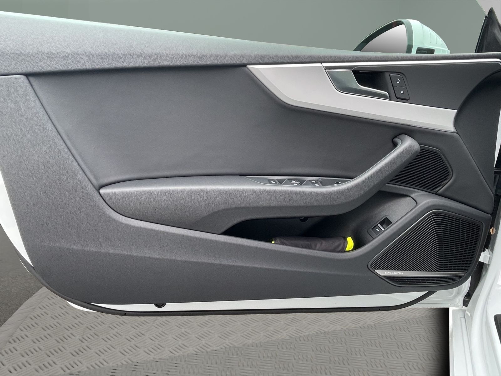 Audi - A5 Cabriolet_16