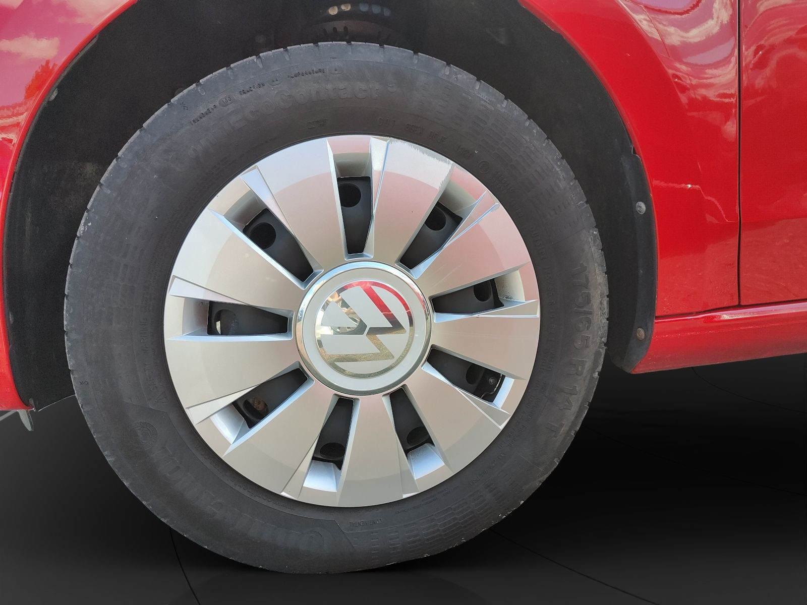 Volkswagen - up!_11