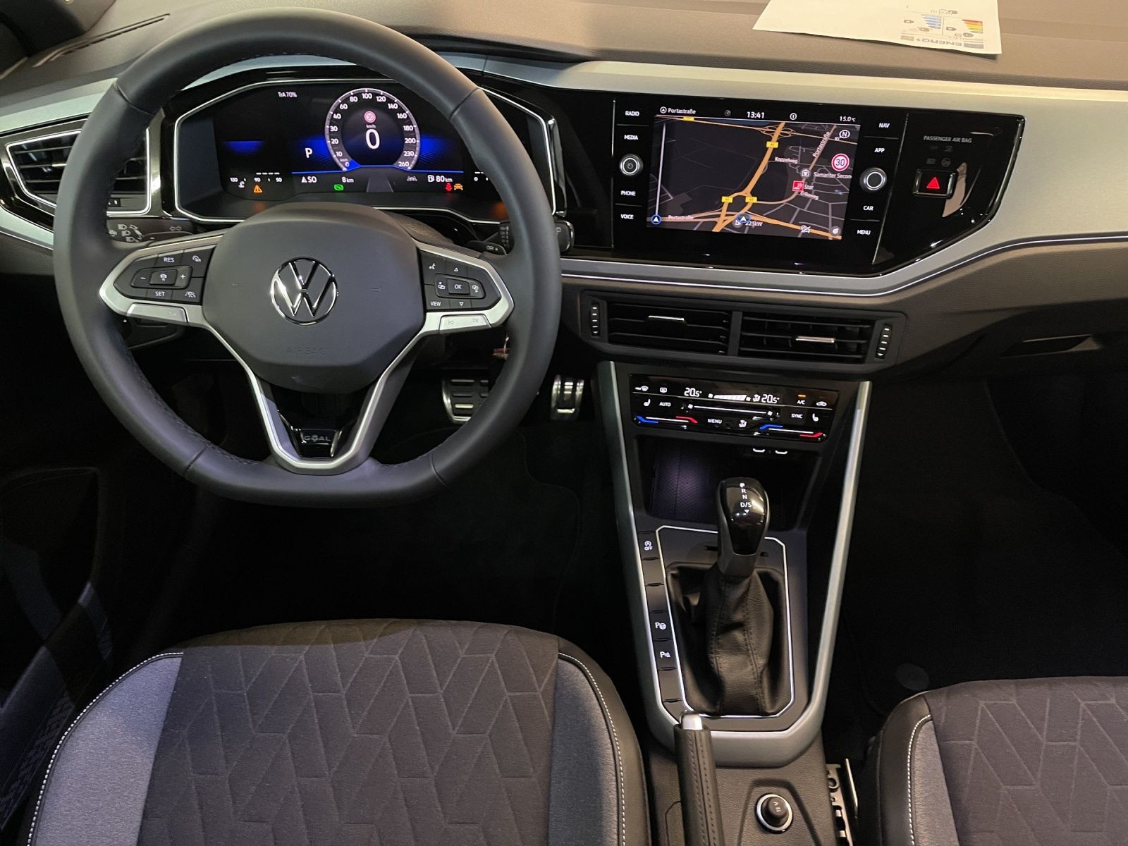 Volkswagen - Taigo_11