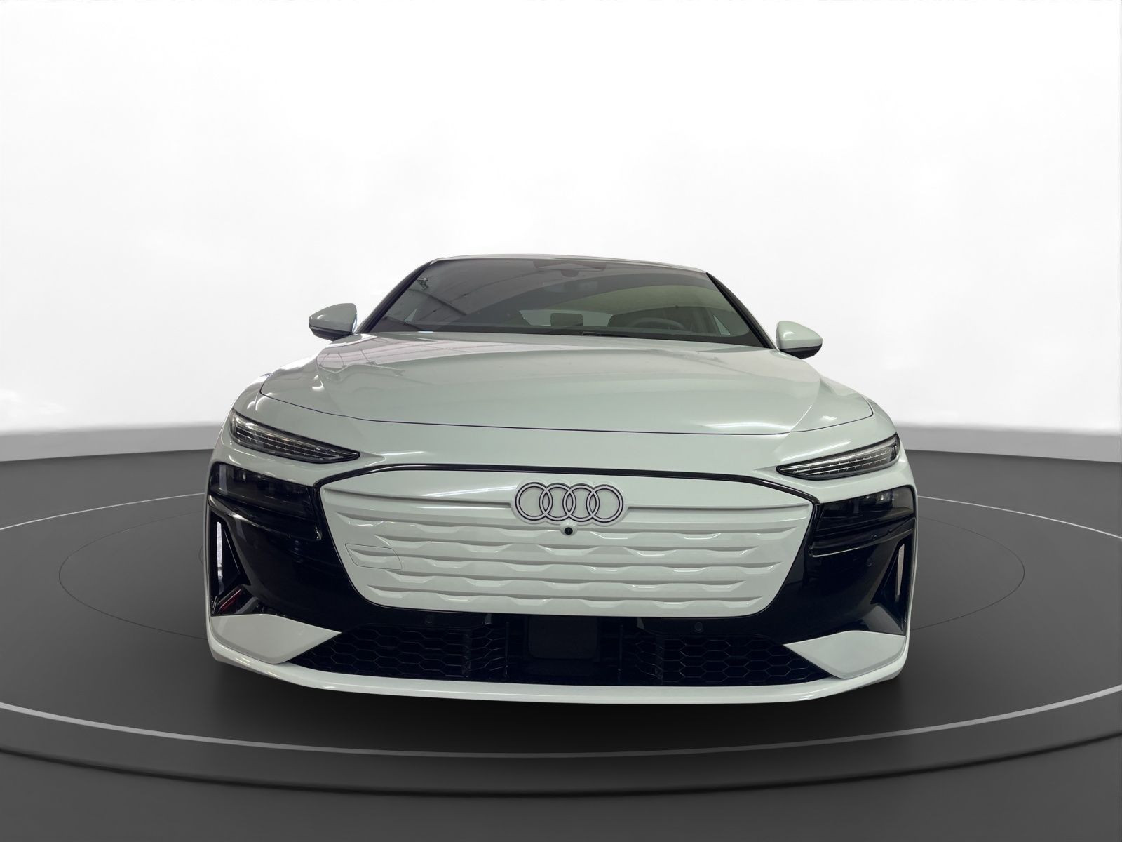 Audi - A6 Avant e-tron_5