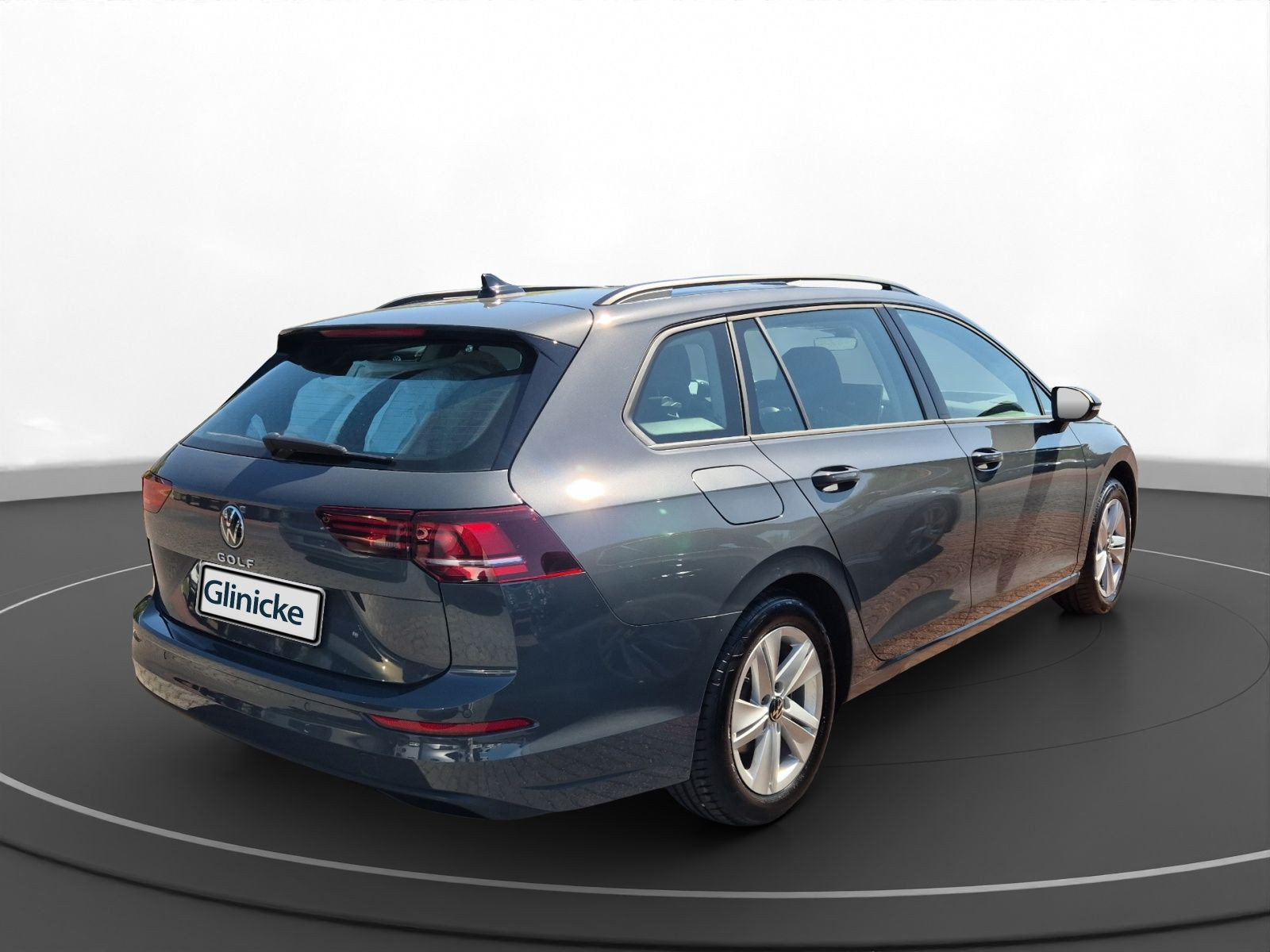 Volkswagen - Golf Variant_11