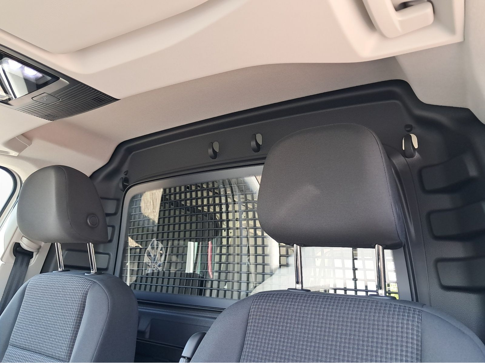 Volkswagen - Caddy Cargo_9