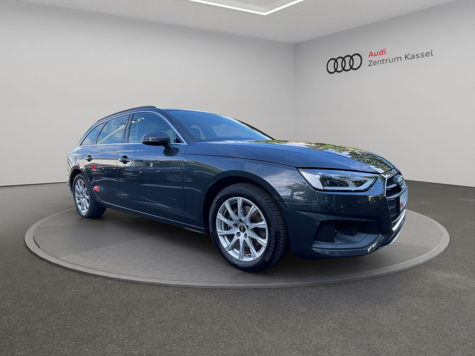 Audi - A4 Avant_9