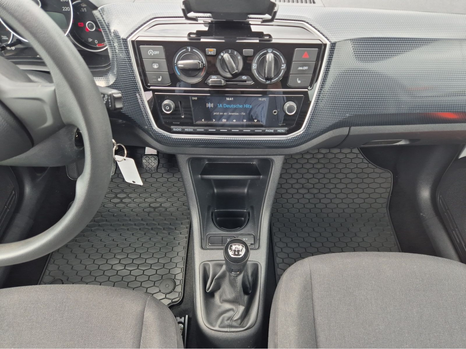 Volkswagen - up!_7