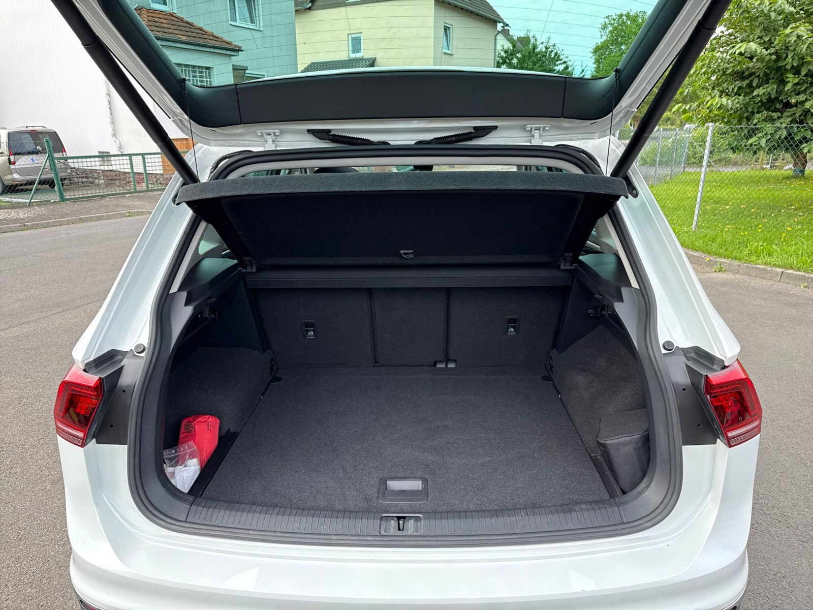 Volkswagen - Tiguan_15