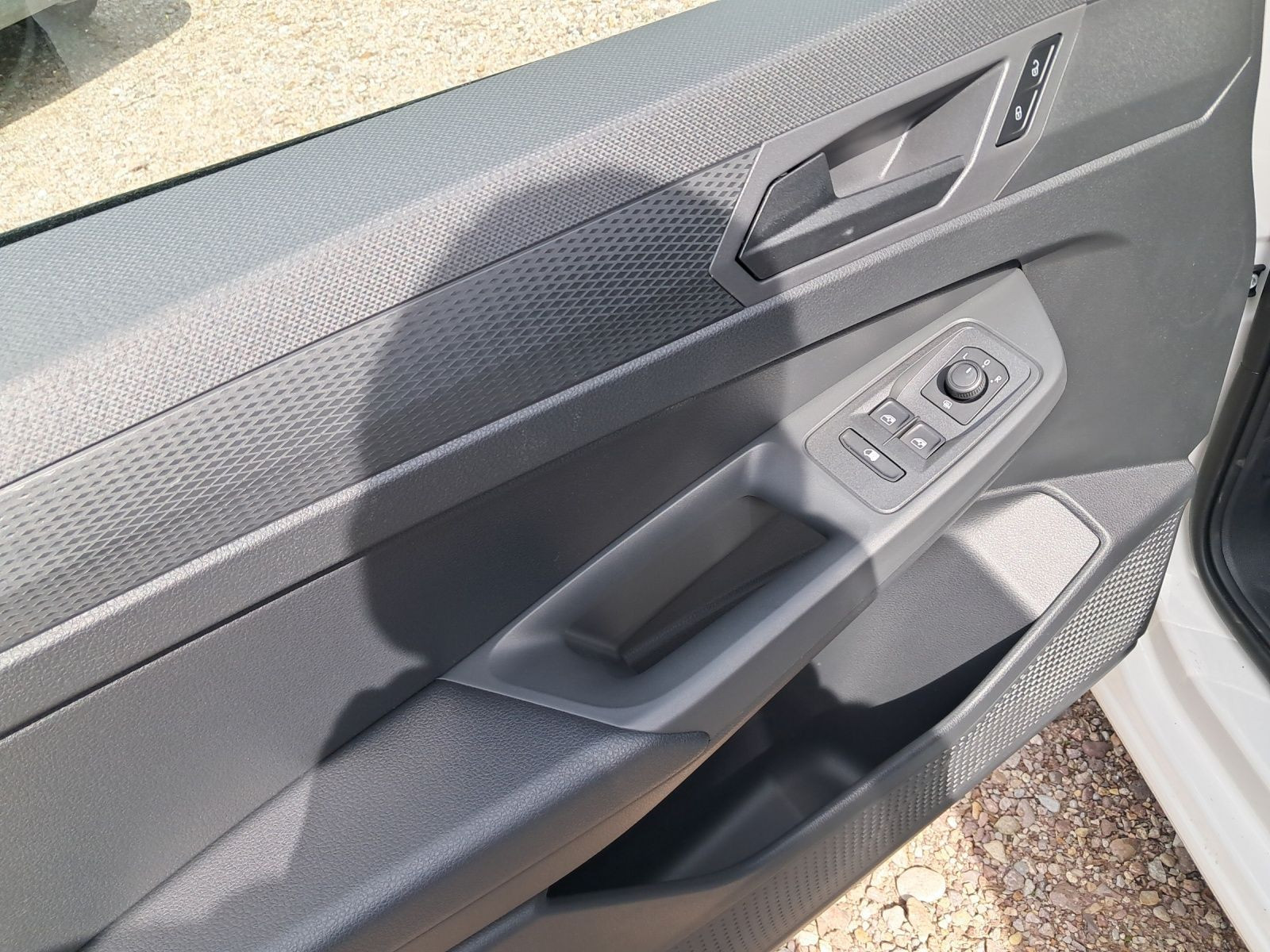 Volkswagen - Caddy Cargo_15