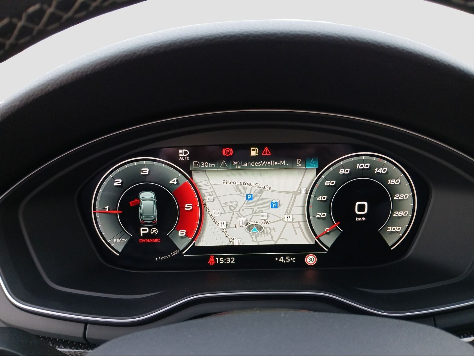 Audi - S4 Avant_10