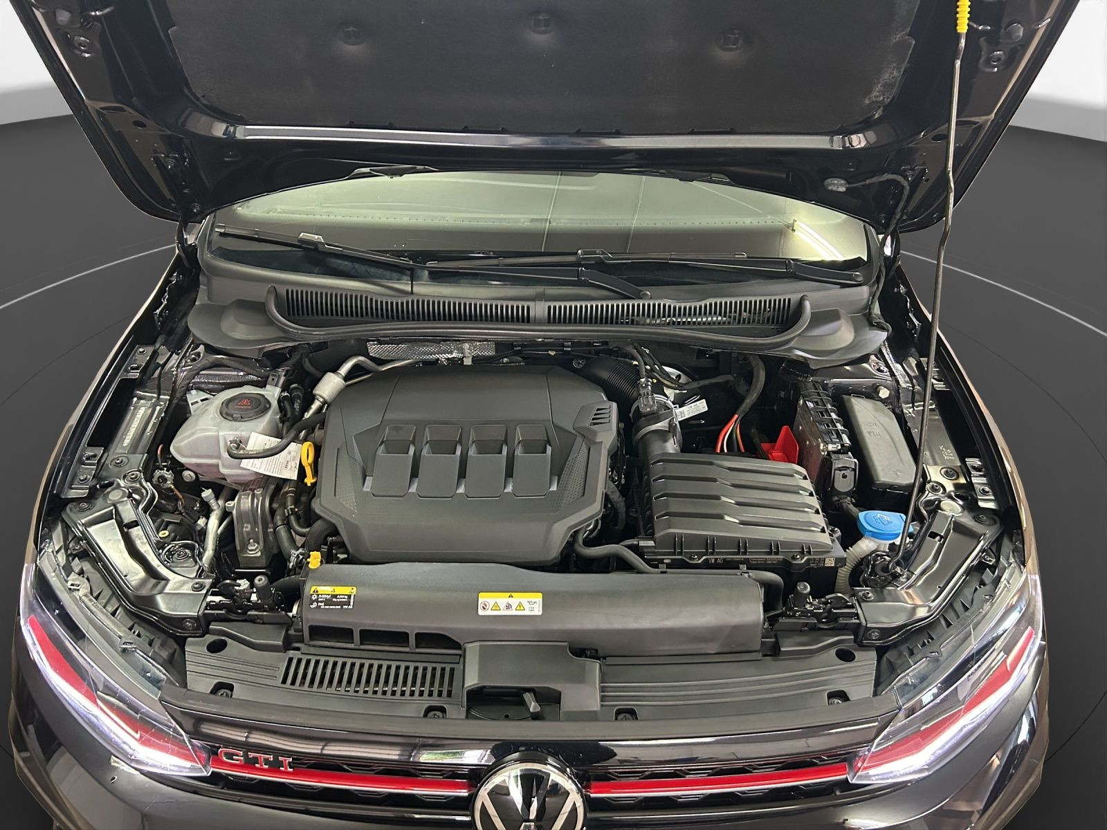 Volkswagen - Polo GTI_21