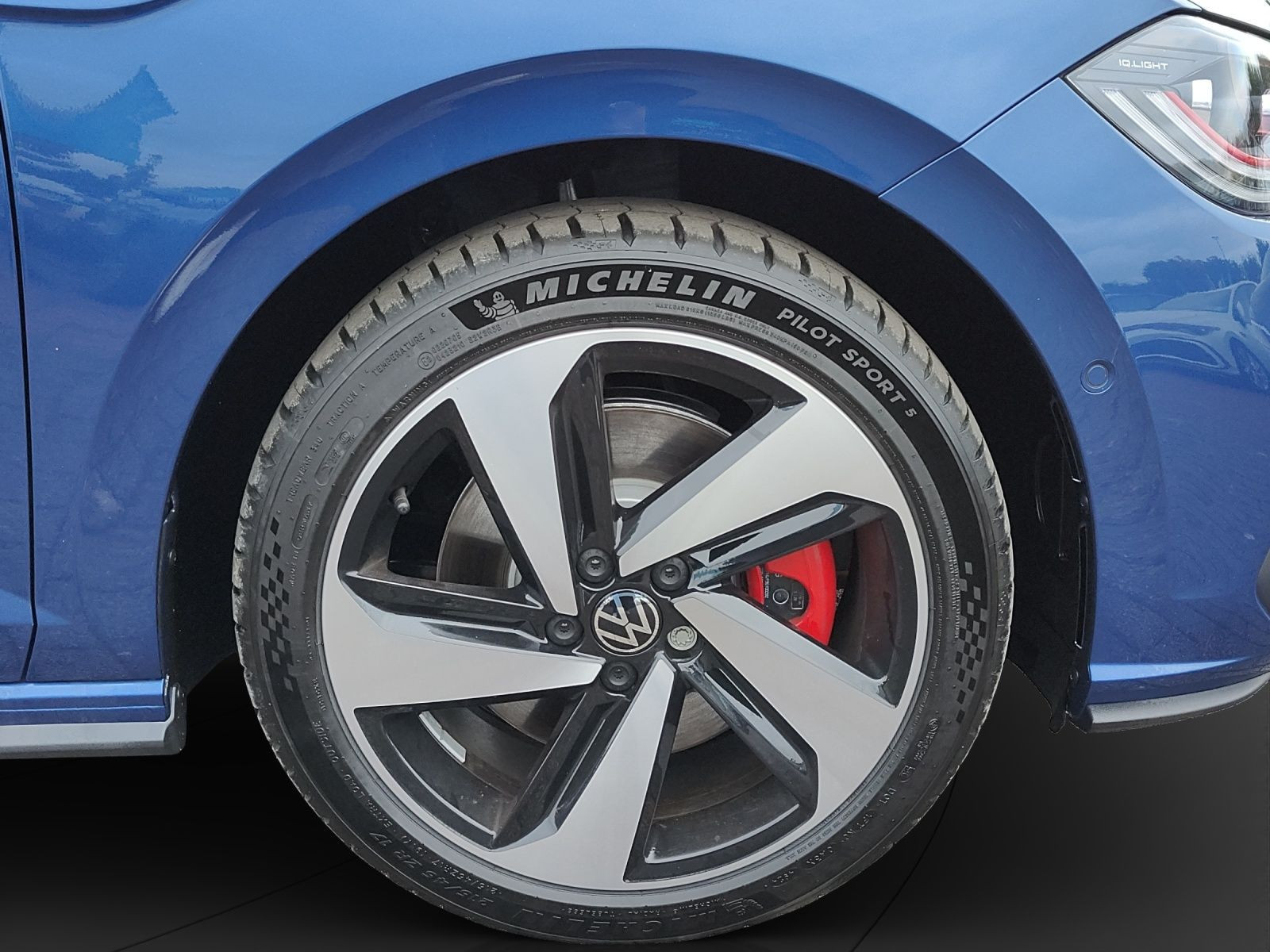 Volkswagen - Polo_15