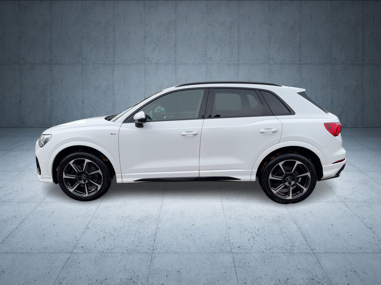 Audi - Q3_2 Audi - Q3_2